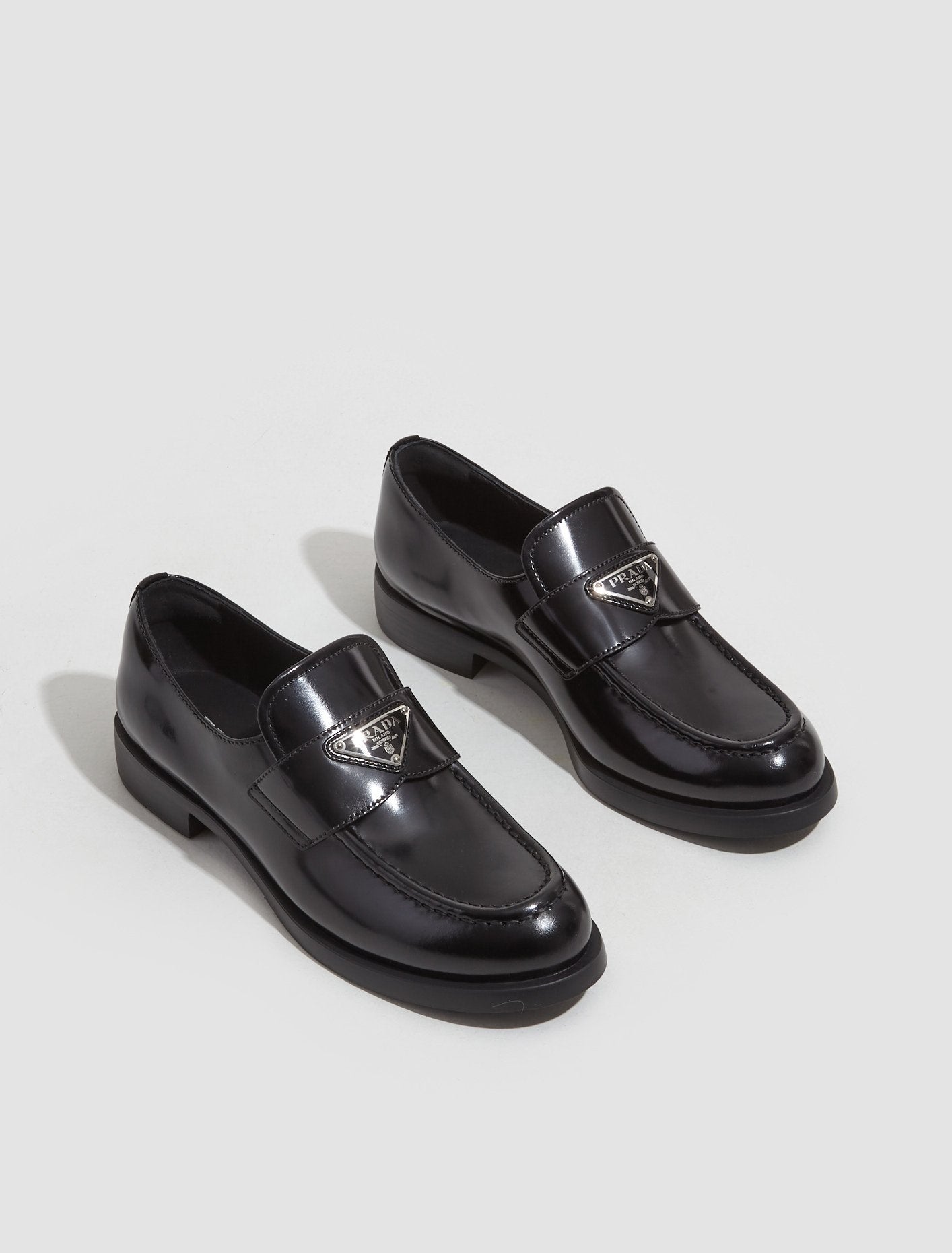 Women's Brushed Leather Loafers in Black