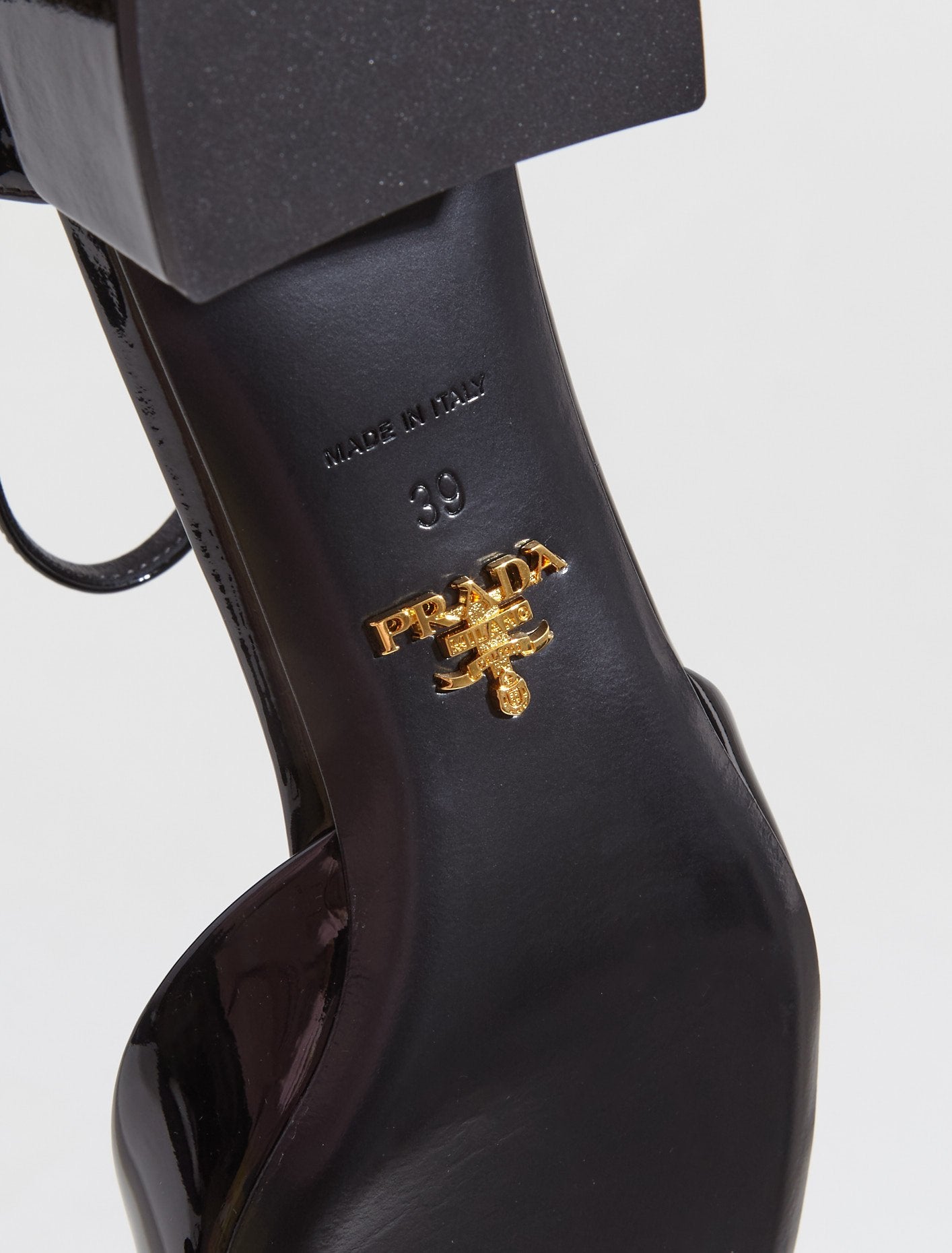 Patent Leather Pumps in Black
