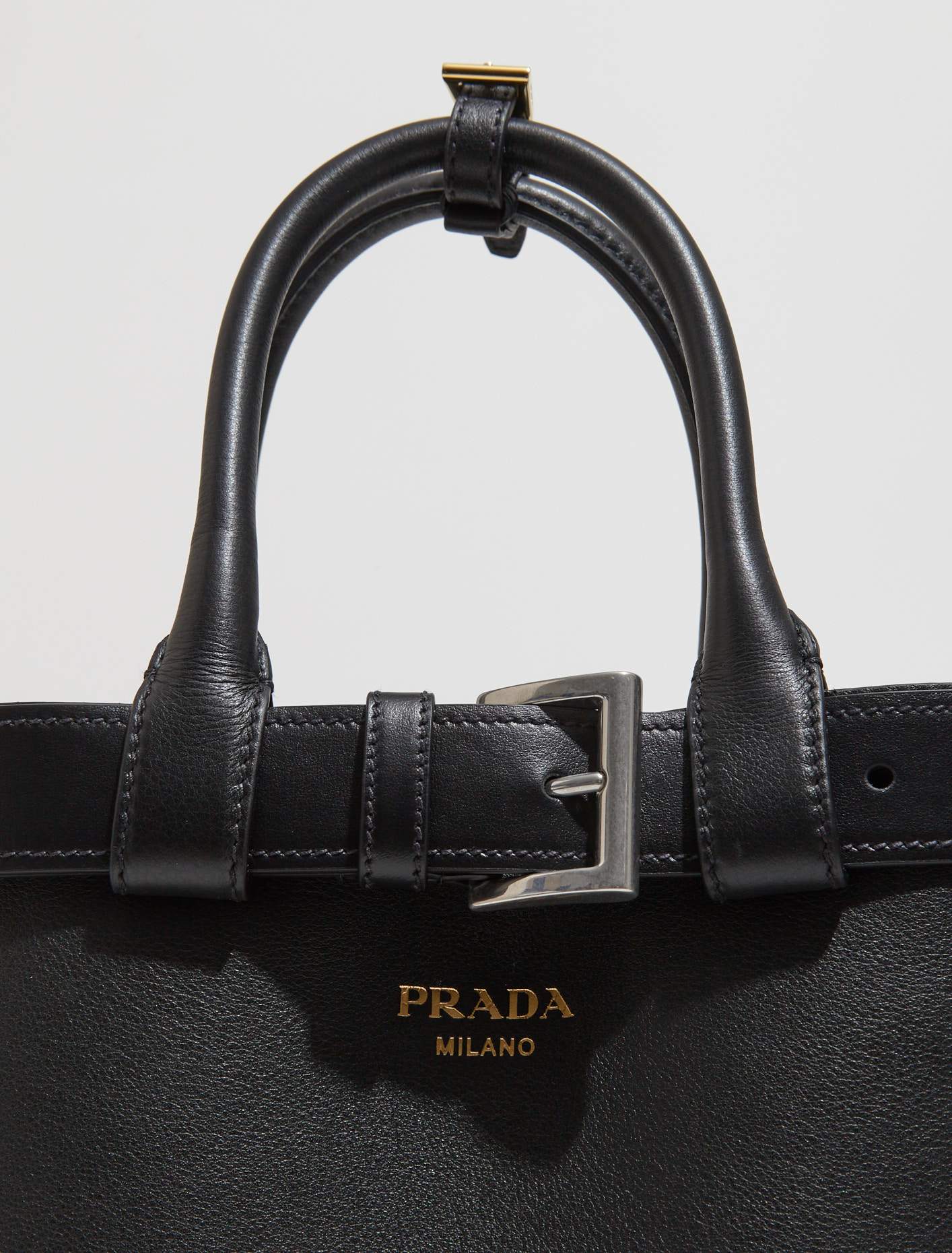 Buckle Medium Leather Handbag With Belt in Black