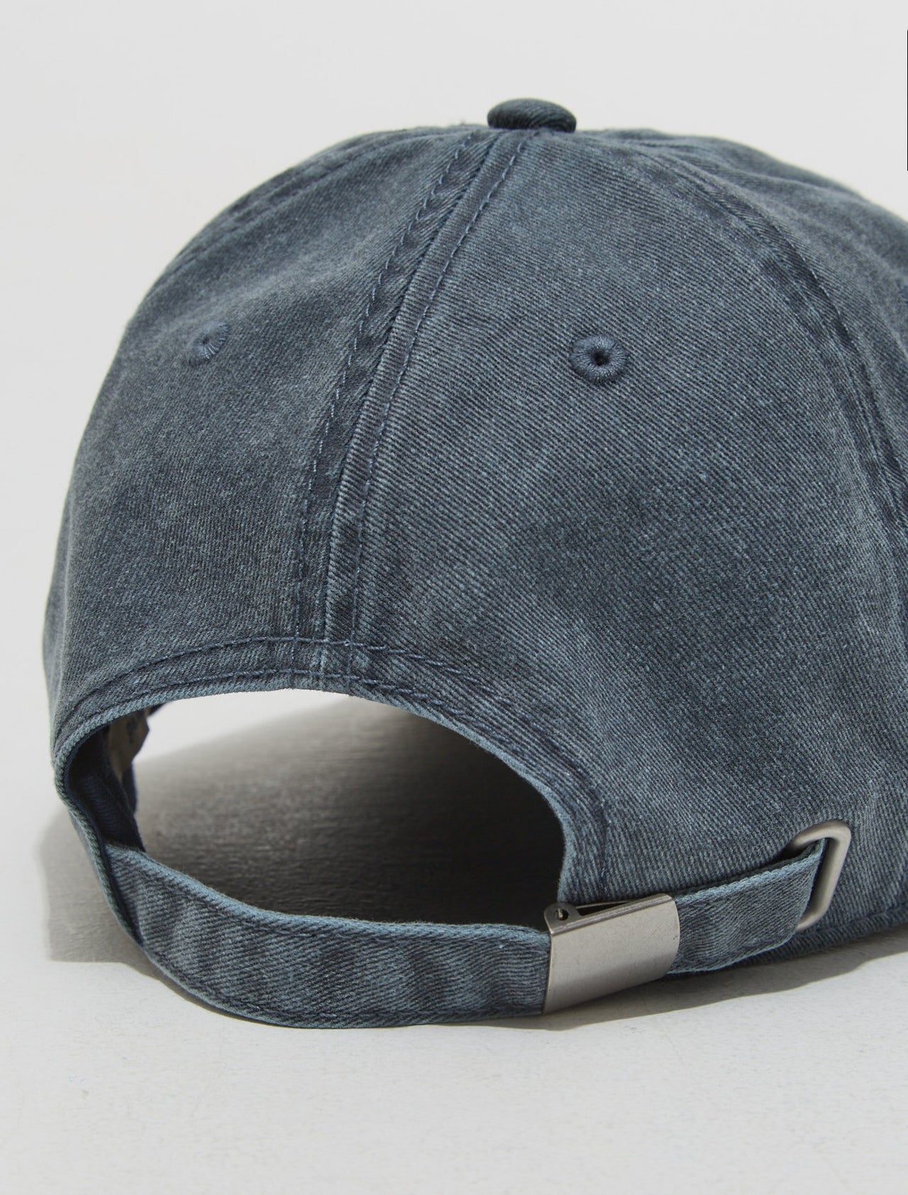 Lucky Baseball Cap in Navy