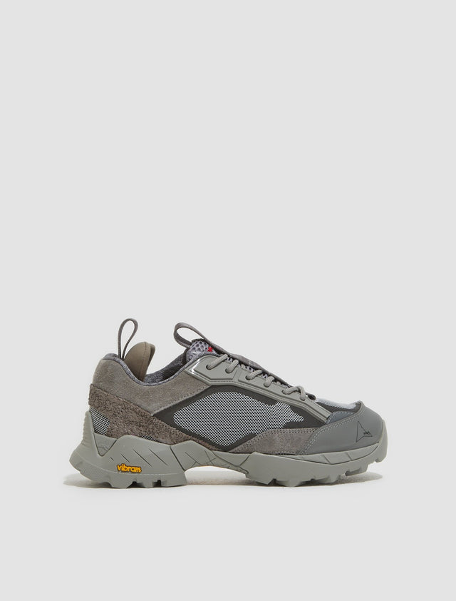 Lhakpa Sneakers in Gray