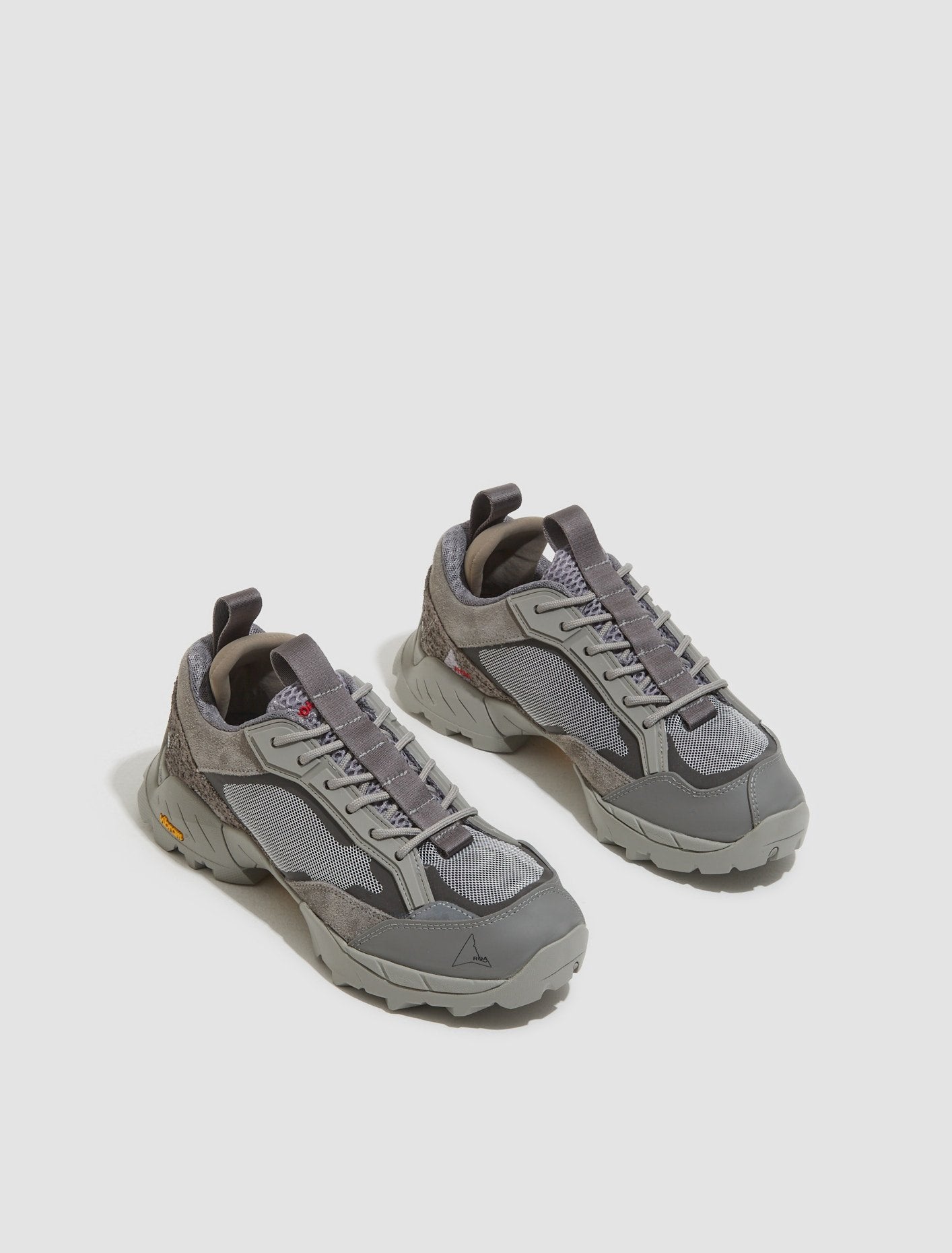 Lhakpa Sneakers in Gray