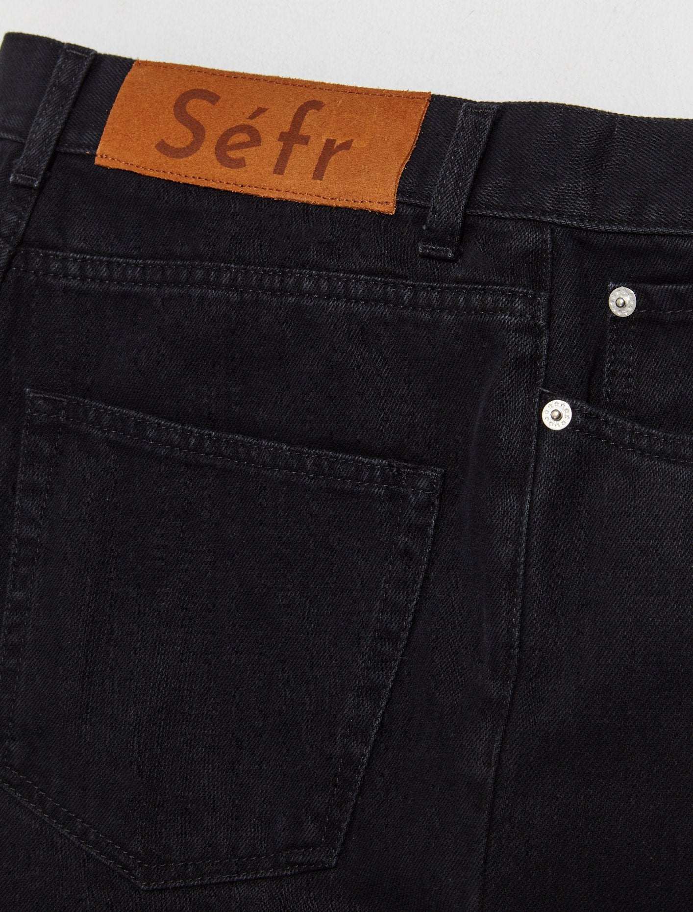 Wide Cut Jeans in Black Wash