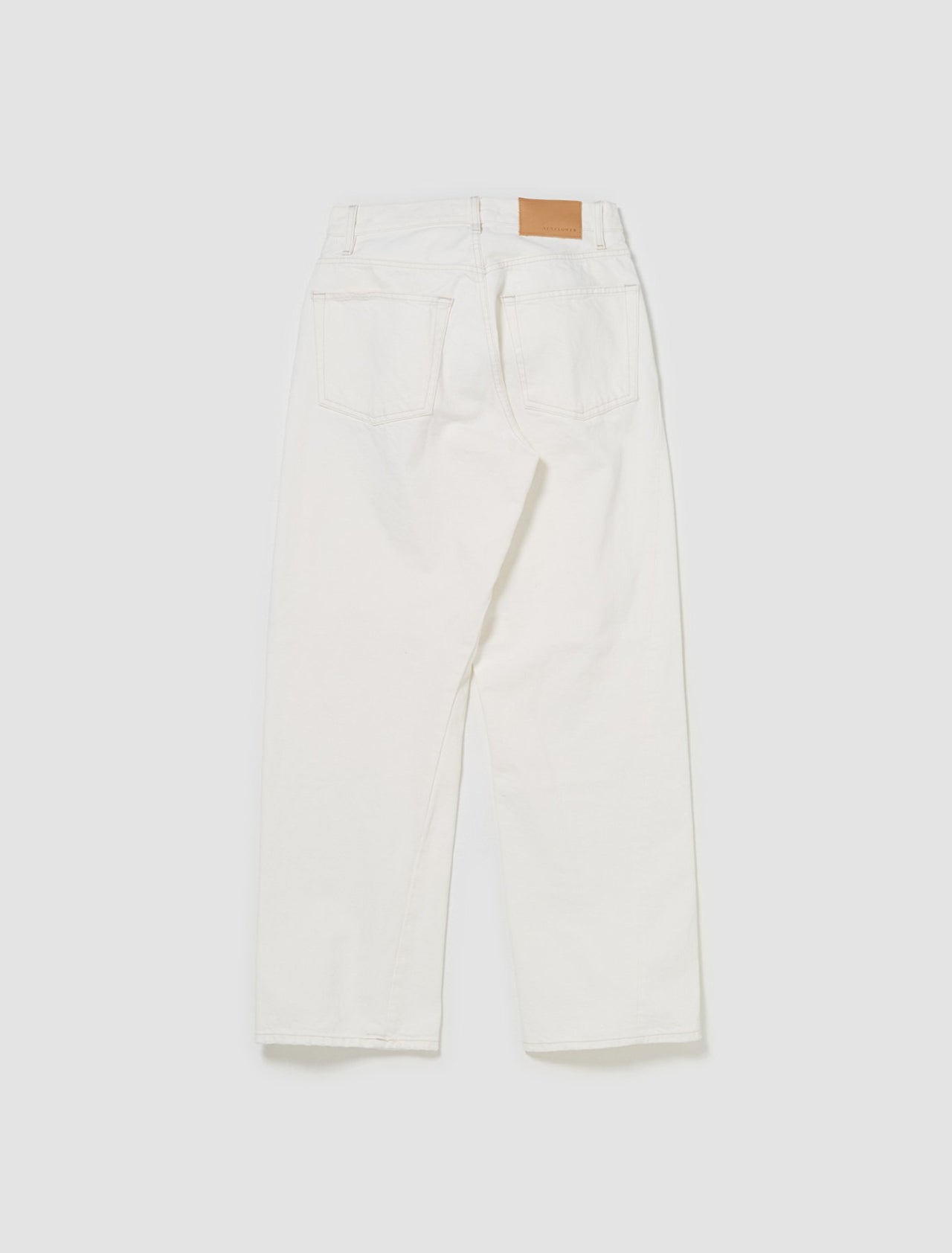 Wide Twist Jeans in Vintage White