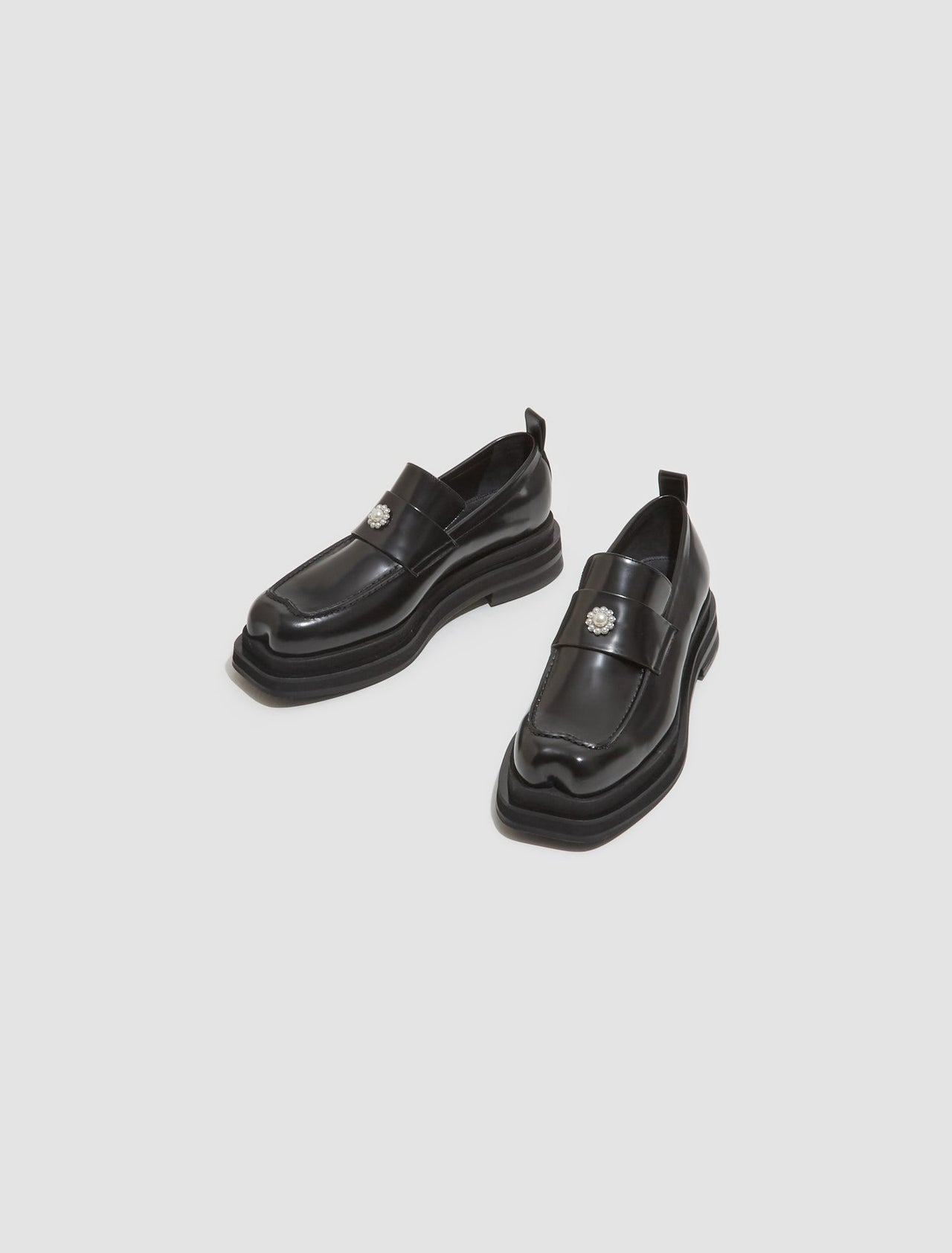 Heart Toe Platform Loafers in Black