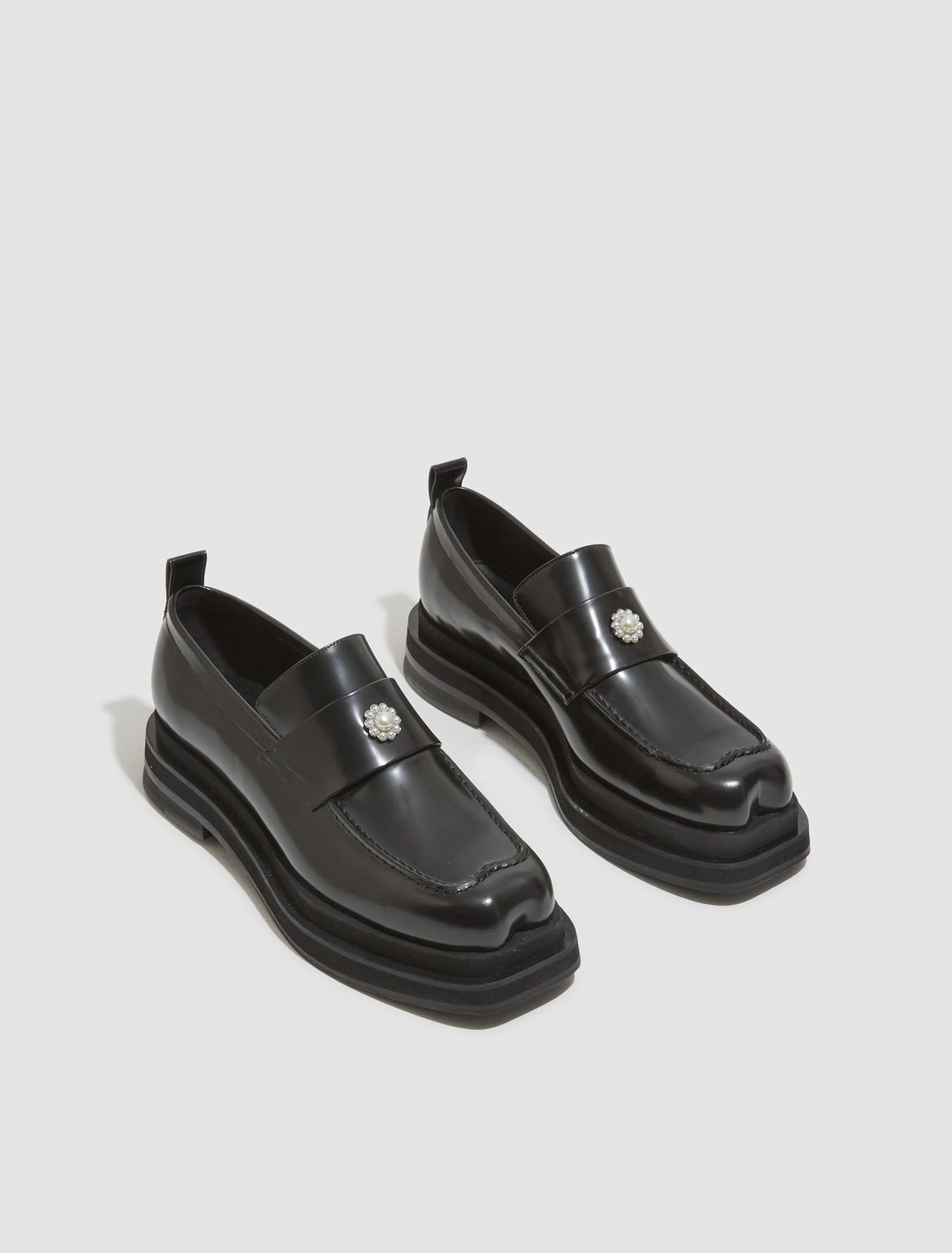 Heart Toe Platform Loafers in Black