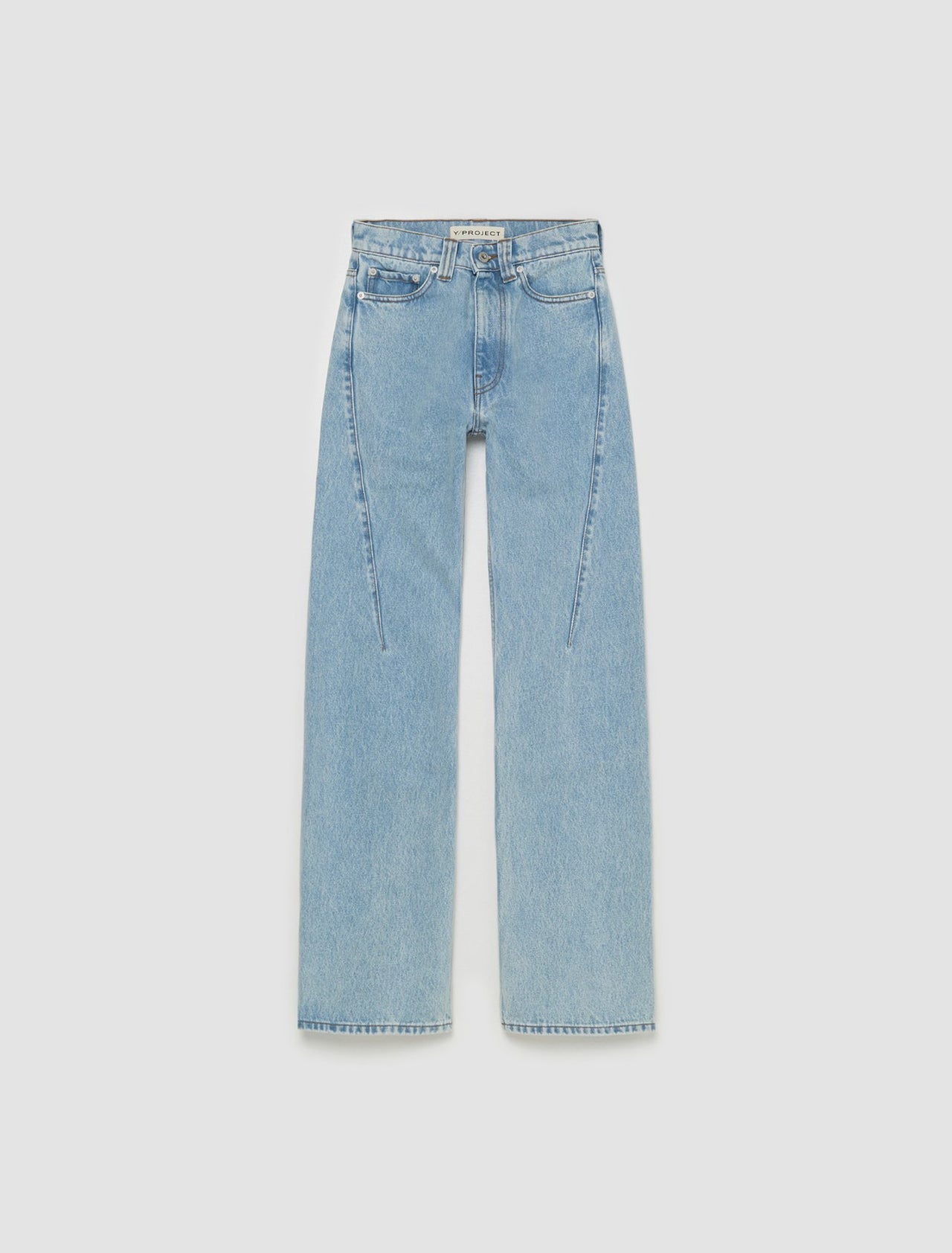 Evergreen Paris‘ Best Jeans in Ice Blue