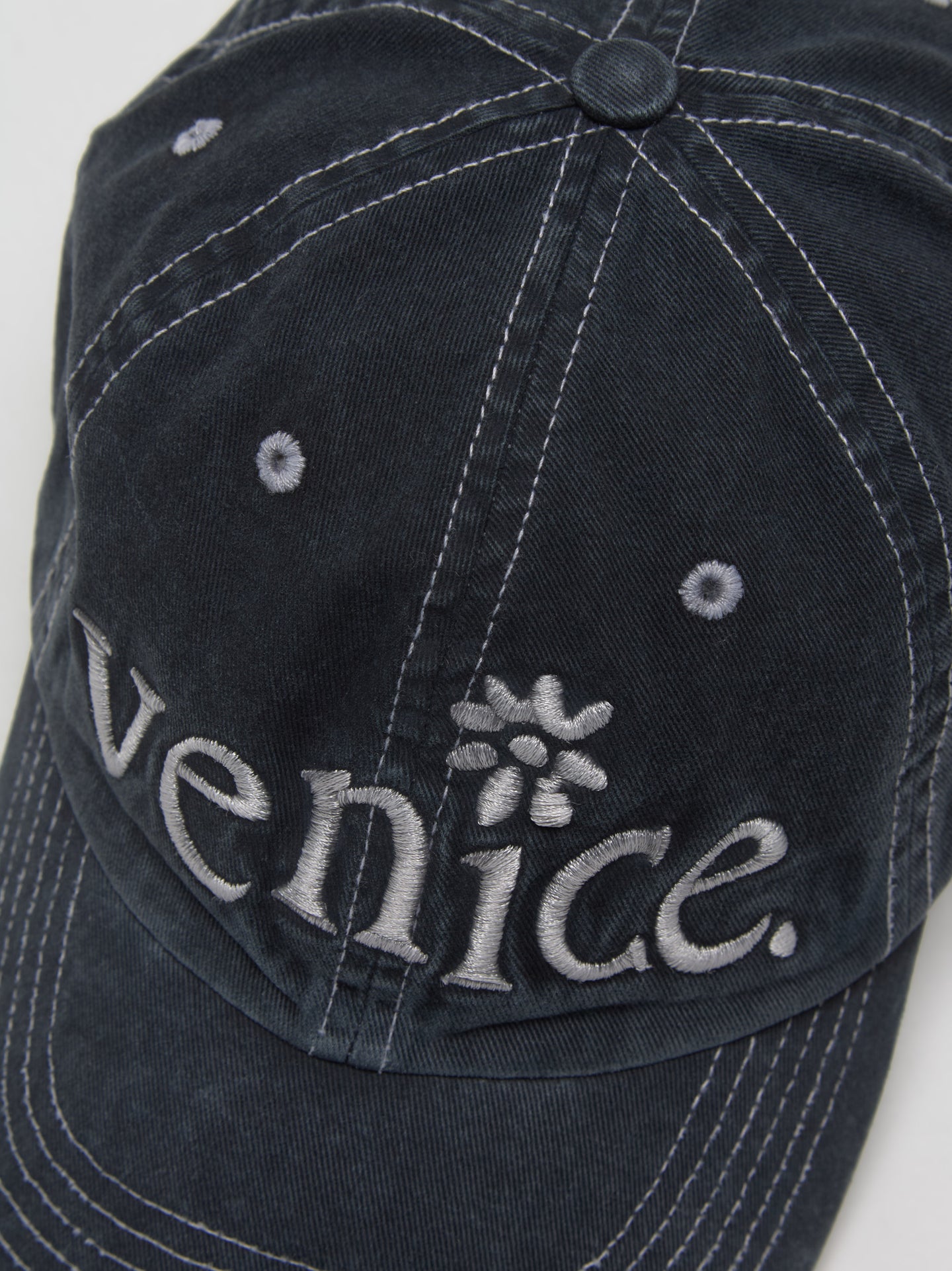 Venice Cap Woven in Black