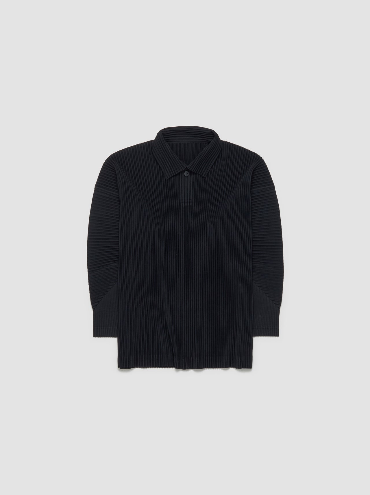 Pleated Polo Shirt in Black