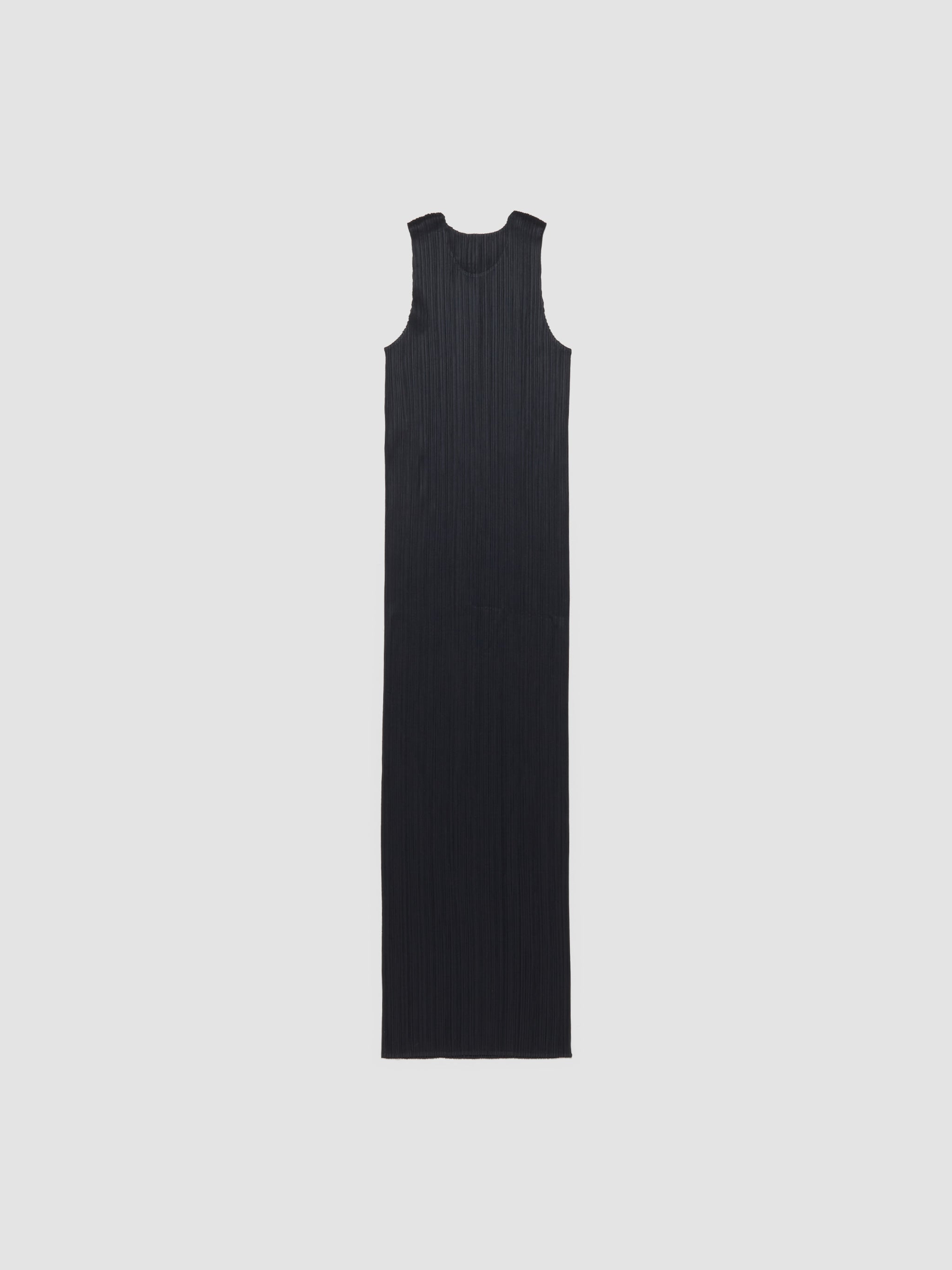 Pleated Sleeveless Dress in Black