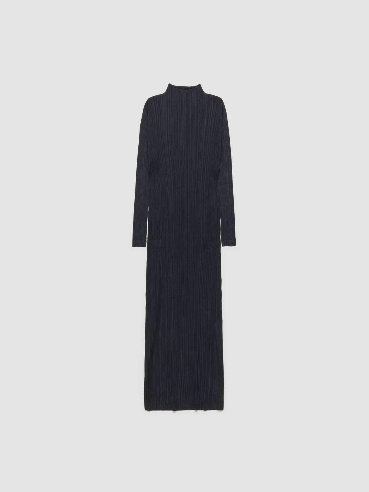 Pleated Long Sleeved Dress in Black