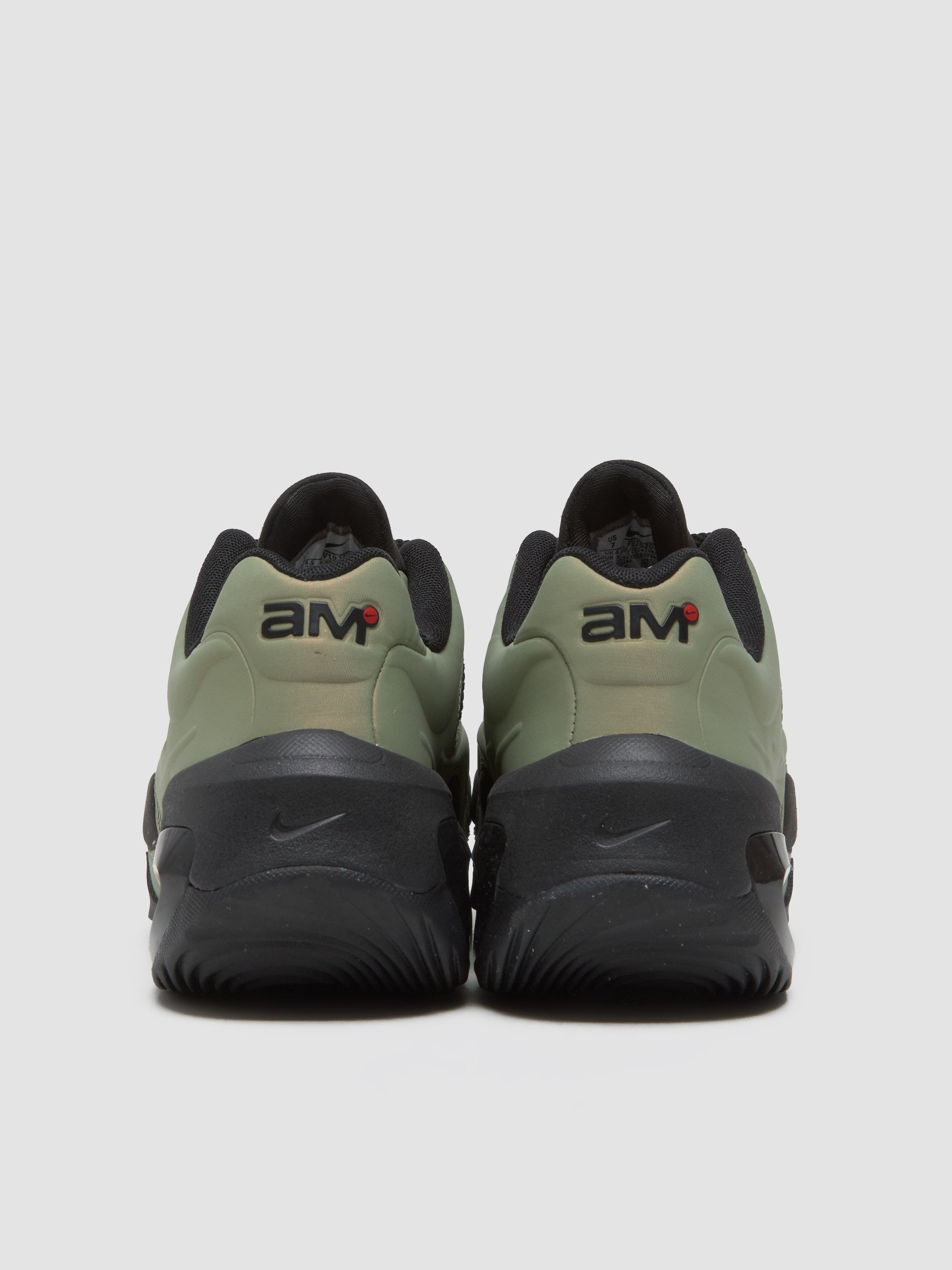 WMNS Air Max Muse Sneaker in Oil Green & Black