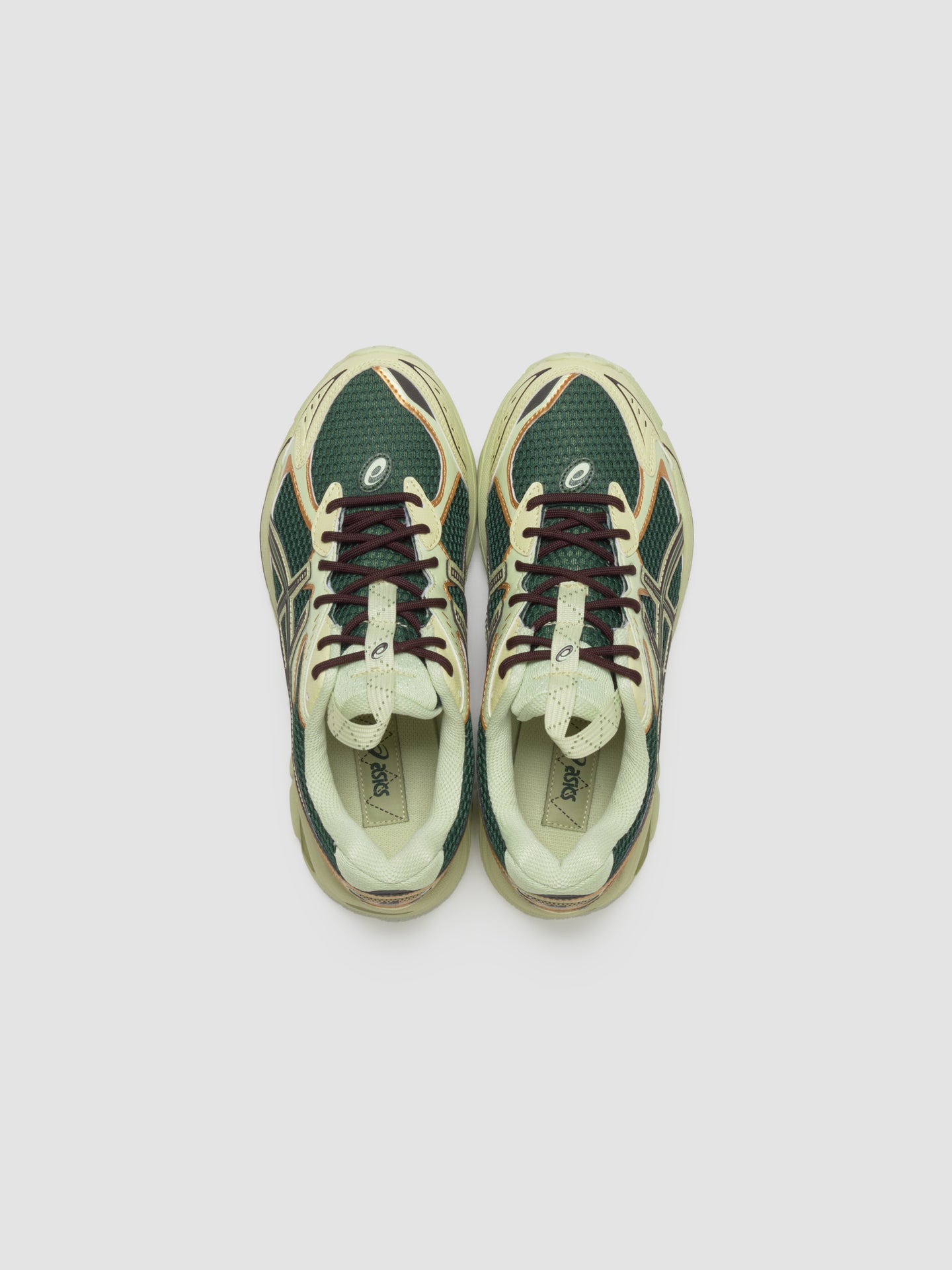 UB8-S GT-2160 Sneaker in Jade & Coffee