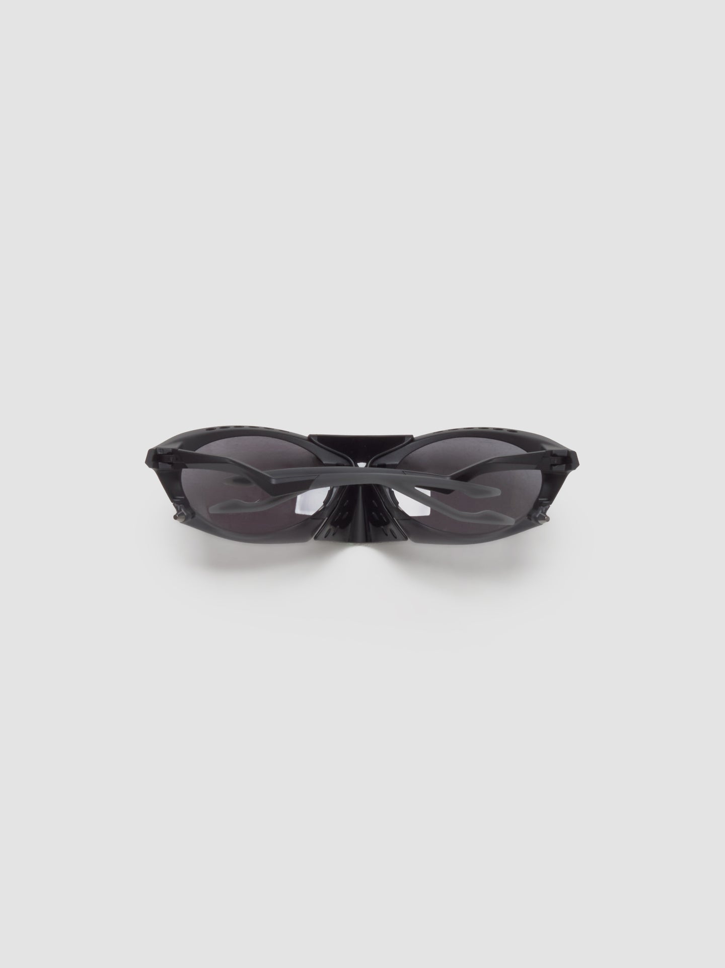 Plantaris in Matte Black with Prizm Gray Polarized Lenses