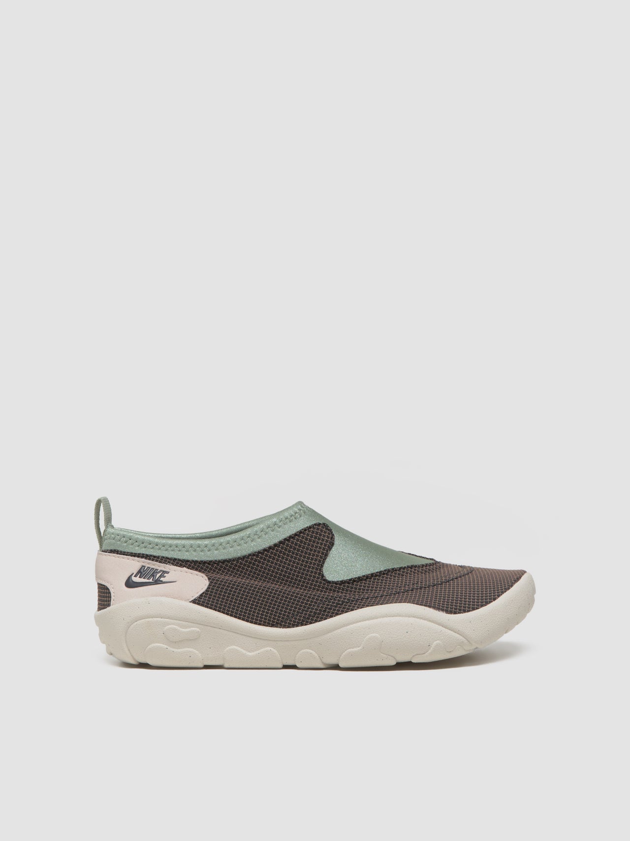 Aqua Turf Sneaker in Jade Horizon & Orewood Brown