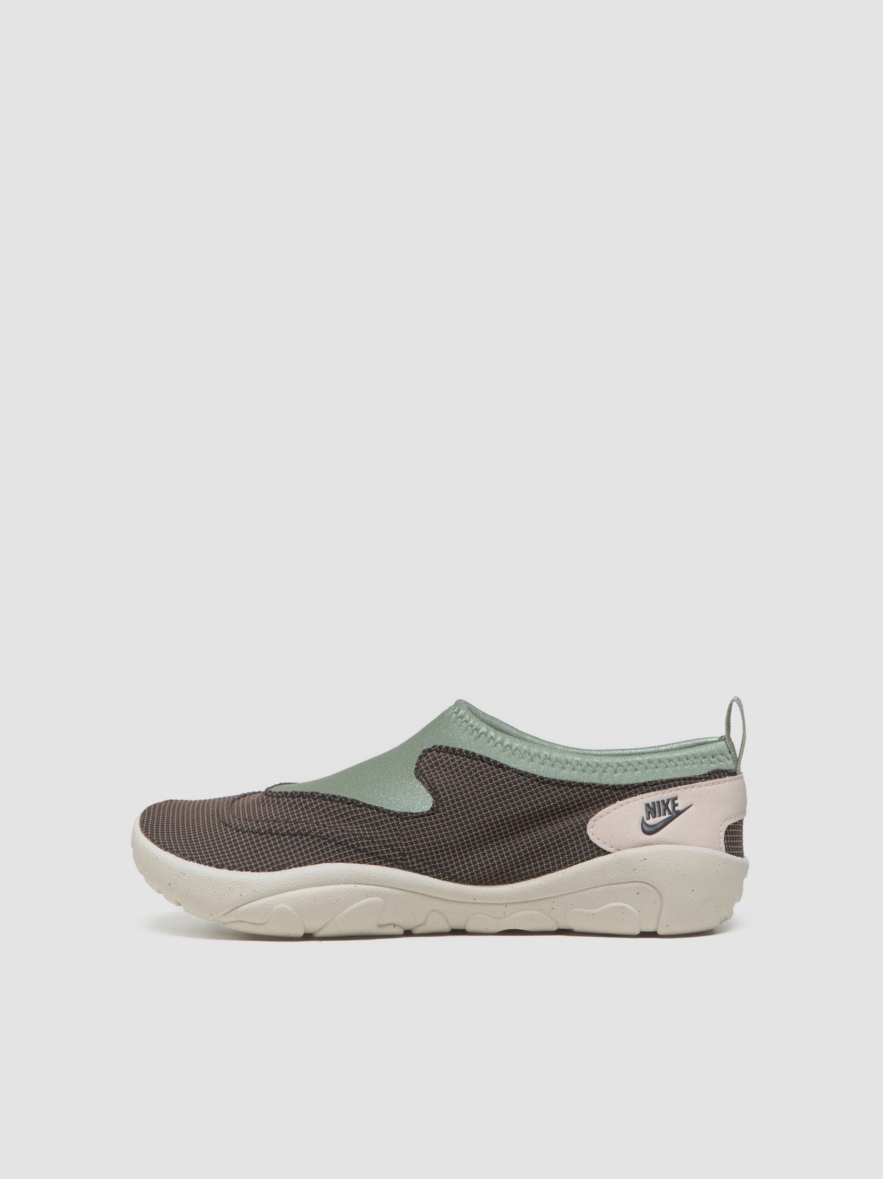 Aqua Turf Sneaker in Jade Horizon & Orewood Brown