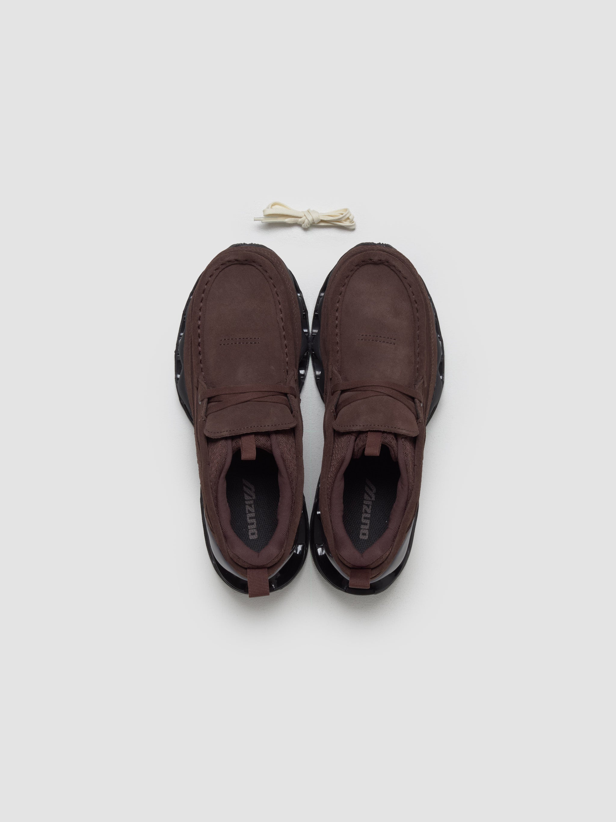 Mizuno - Wave Prophecy Moc Sneaker in Chicory Coffee