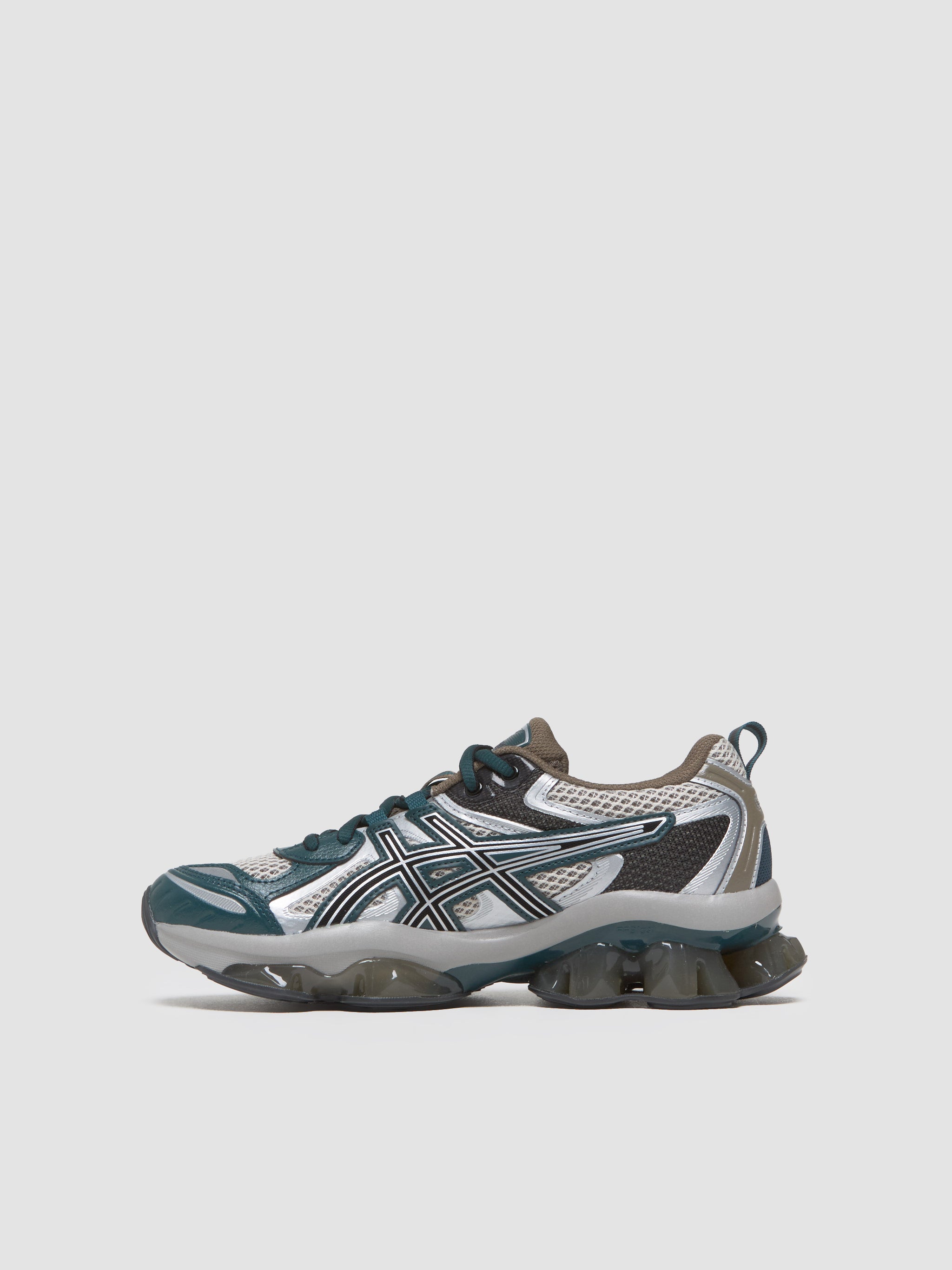 GEL-QUANTUM KINETIC Sneaker in Oatmeal & Dark Taupe