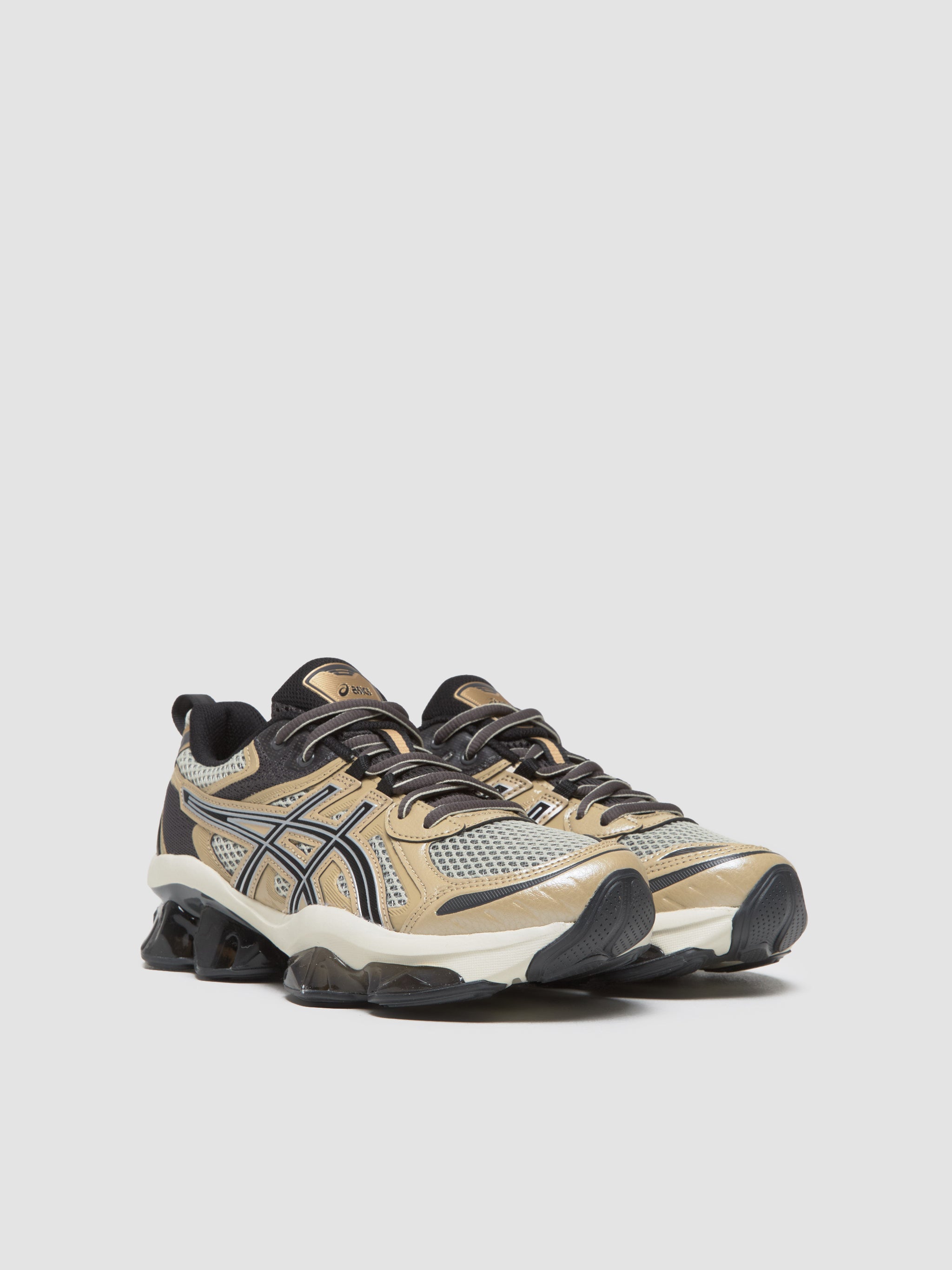 GEL-QUANTUM KINETIC Sneaker in Sand & Black