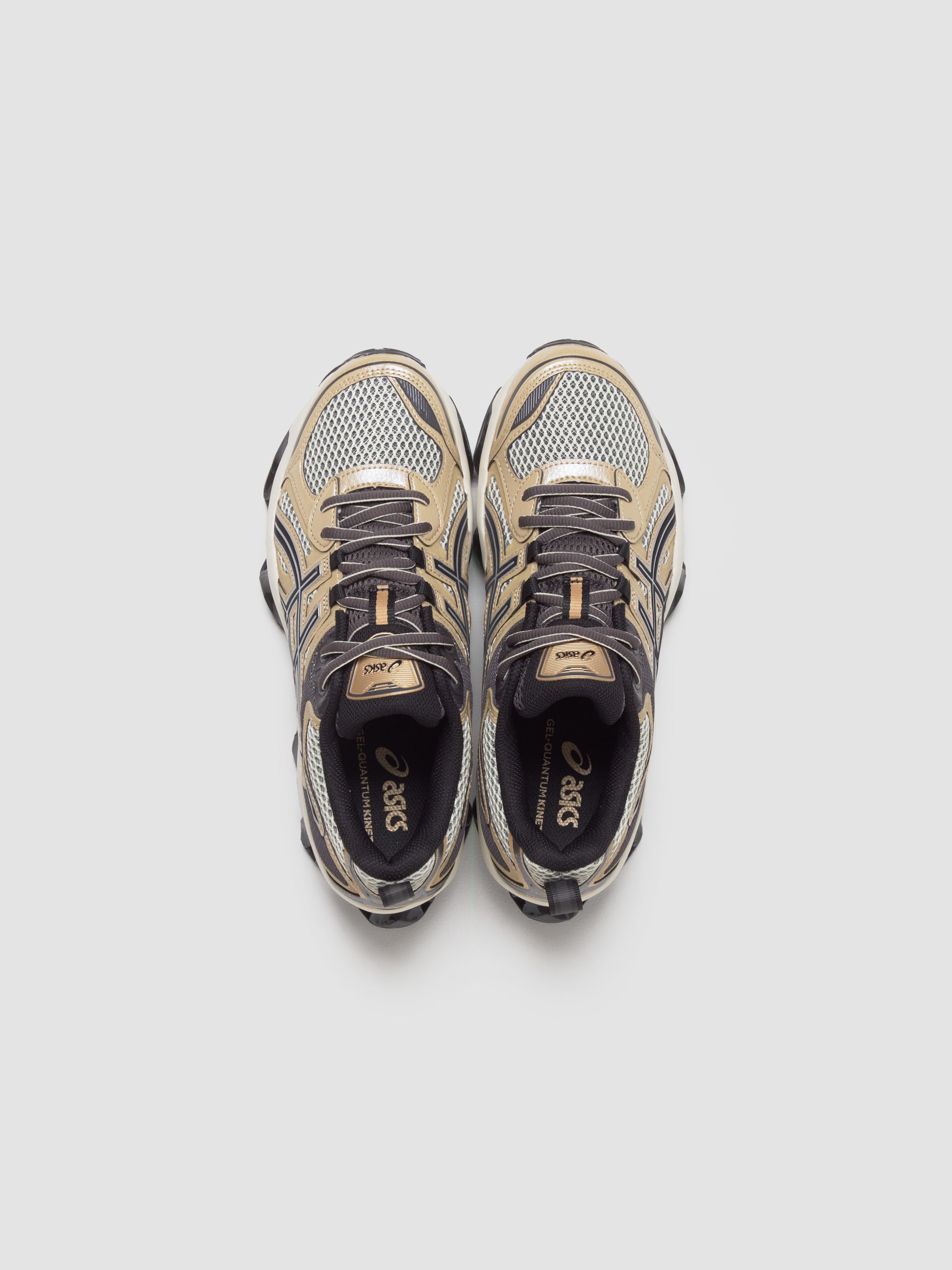 GEL-QUANTUM KINETIC Sneaker in Sand & Black