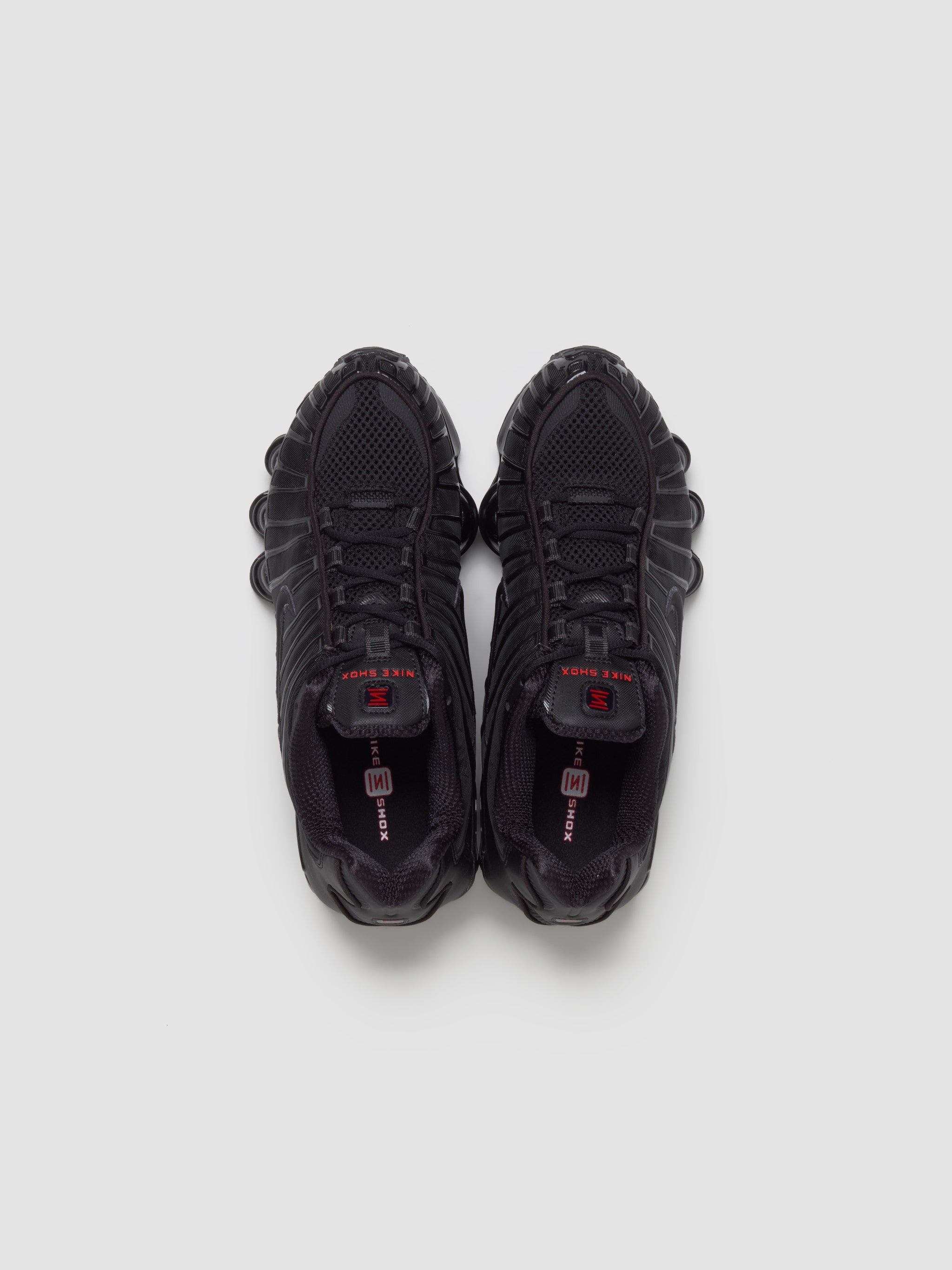 WMNS Shox TL Sneaker in Black