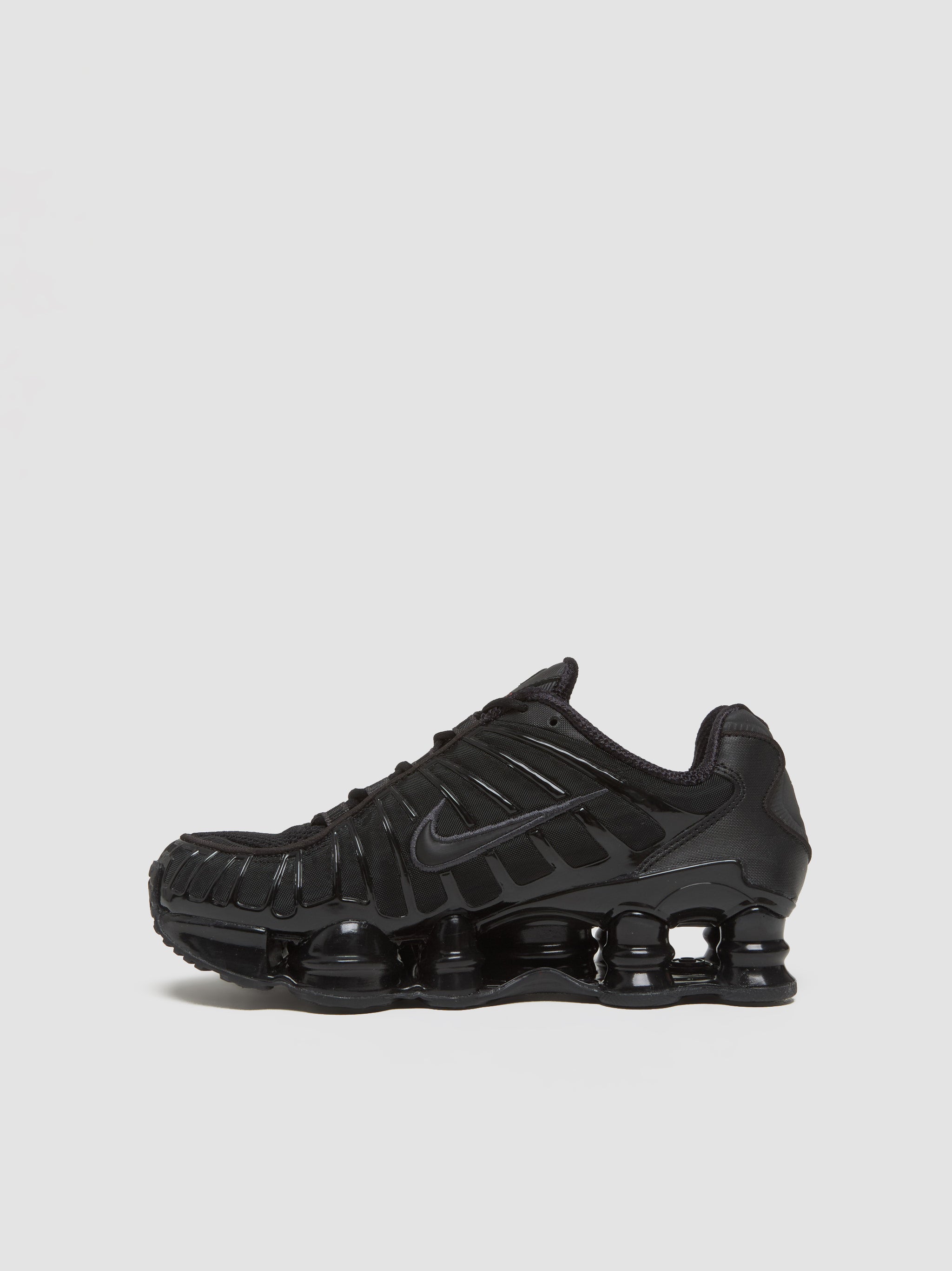 WMNS Shox TL Sneaker in Black