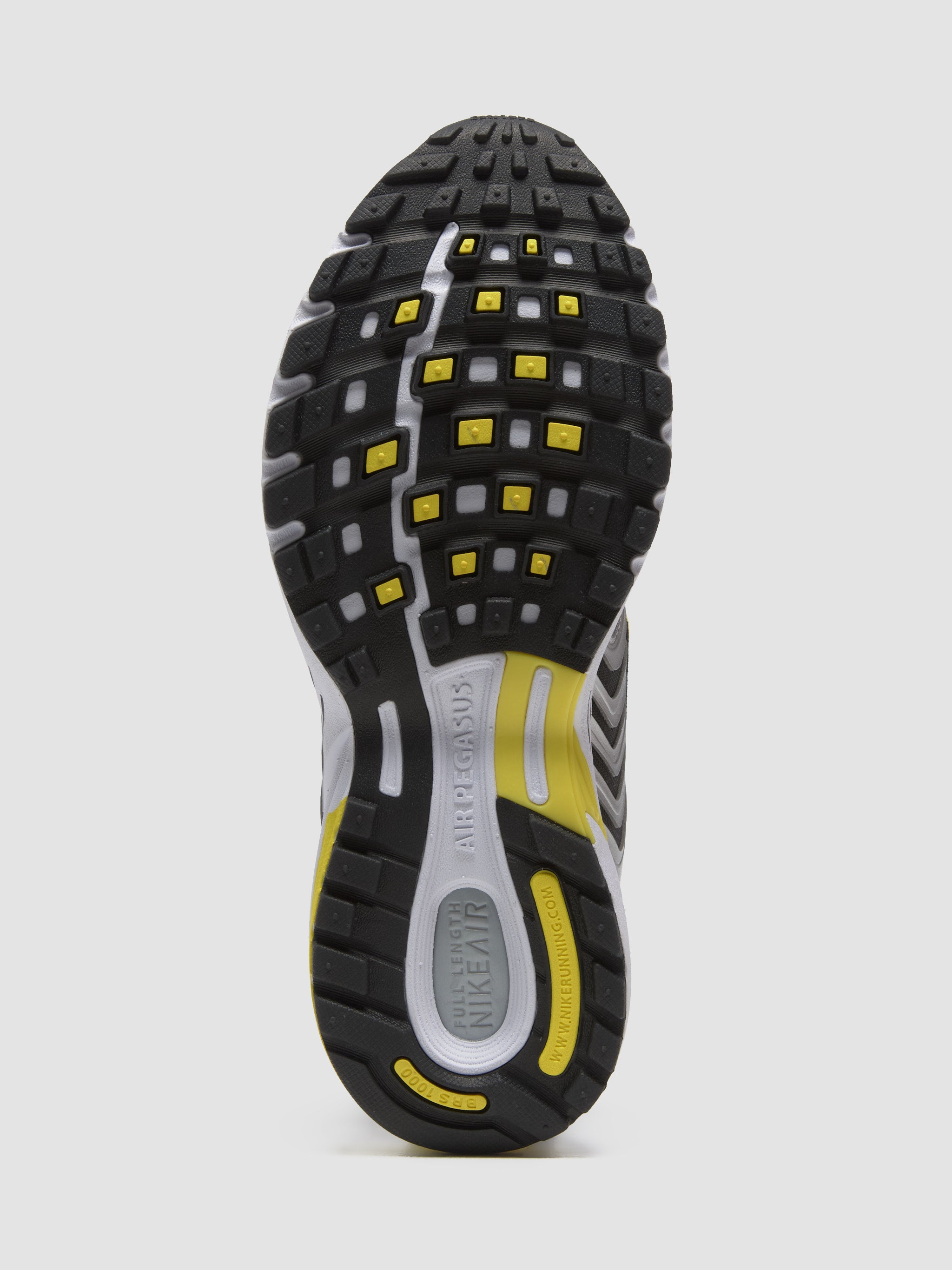 WMNS Air Pegasus 2005 Sneaker in White & Opti Yellow