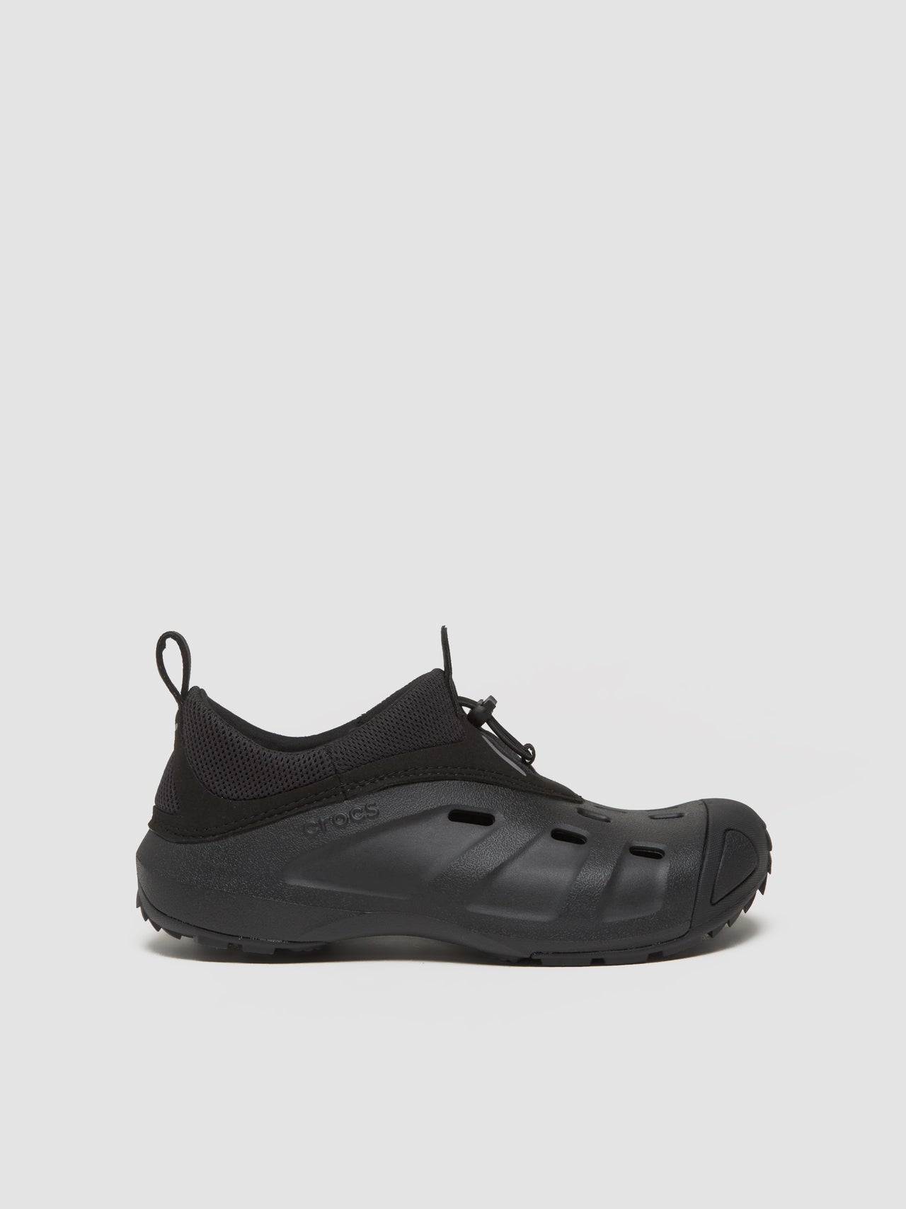 Quick Trail Low Shoe in Black