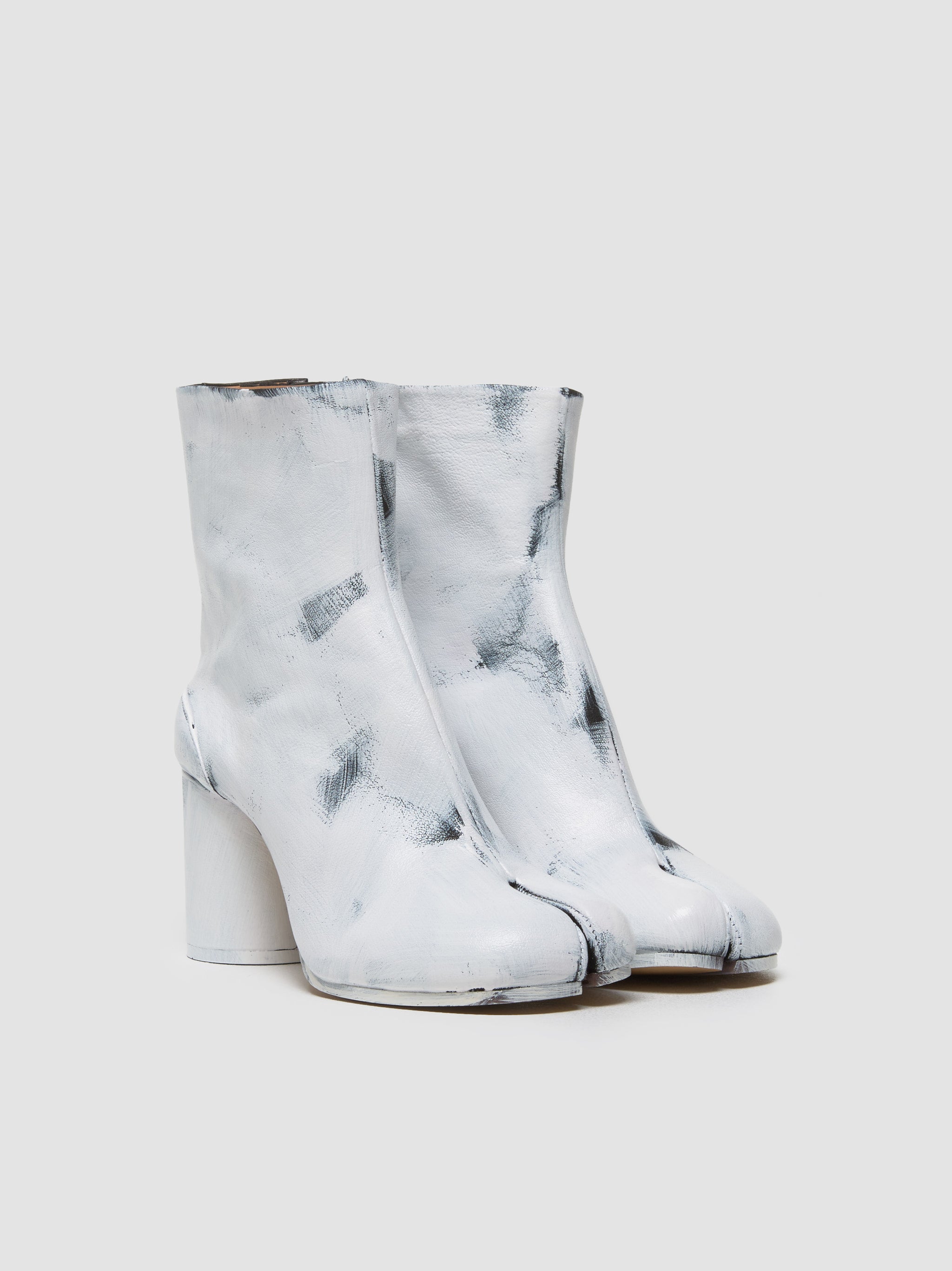 Tabi Boot in White Paint