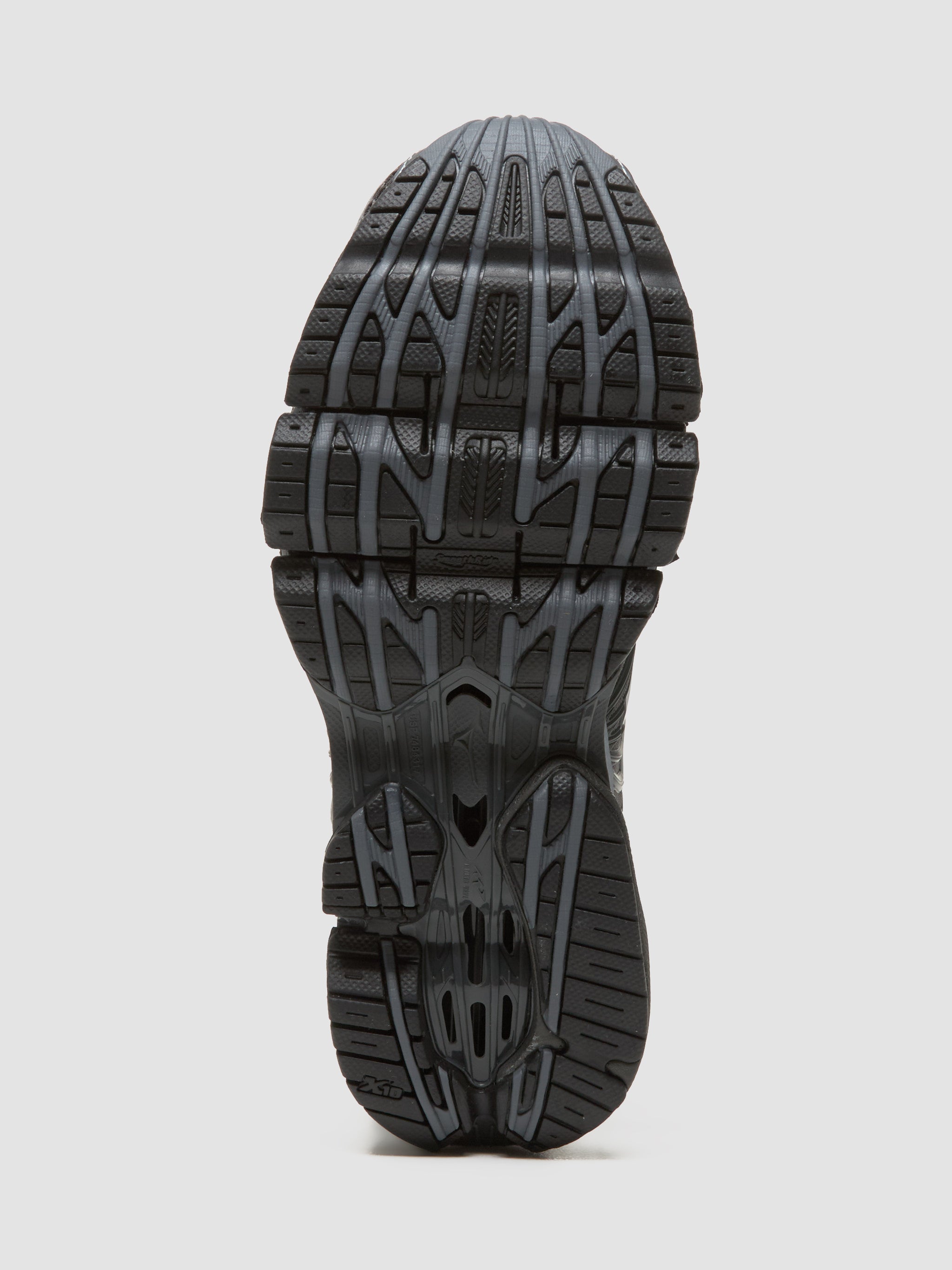 Wave Prophecy LS Sneaker in Black Sand & Metallic Gray