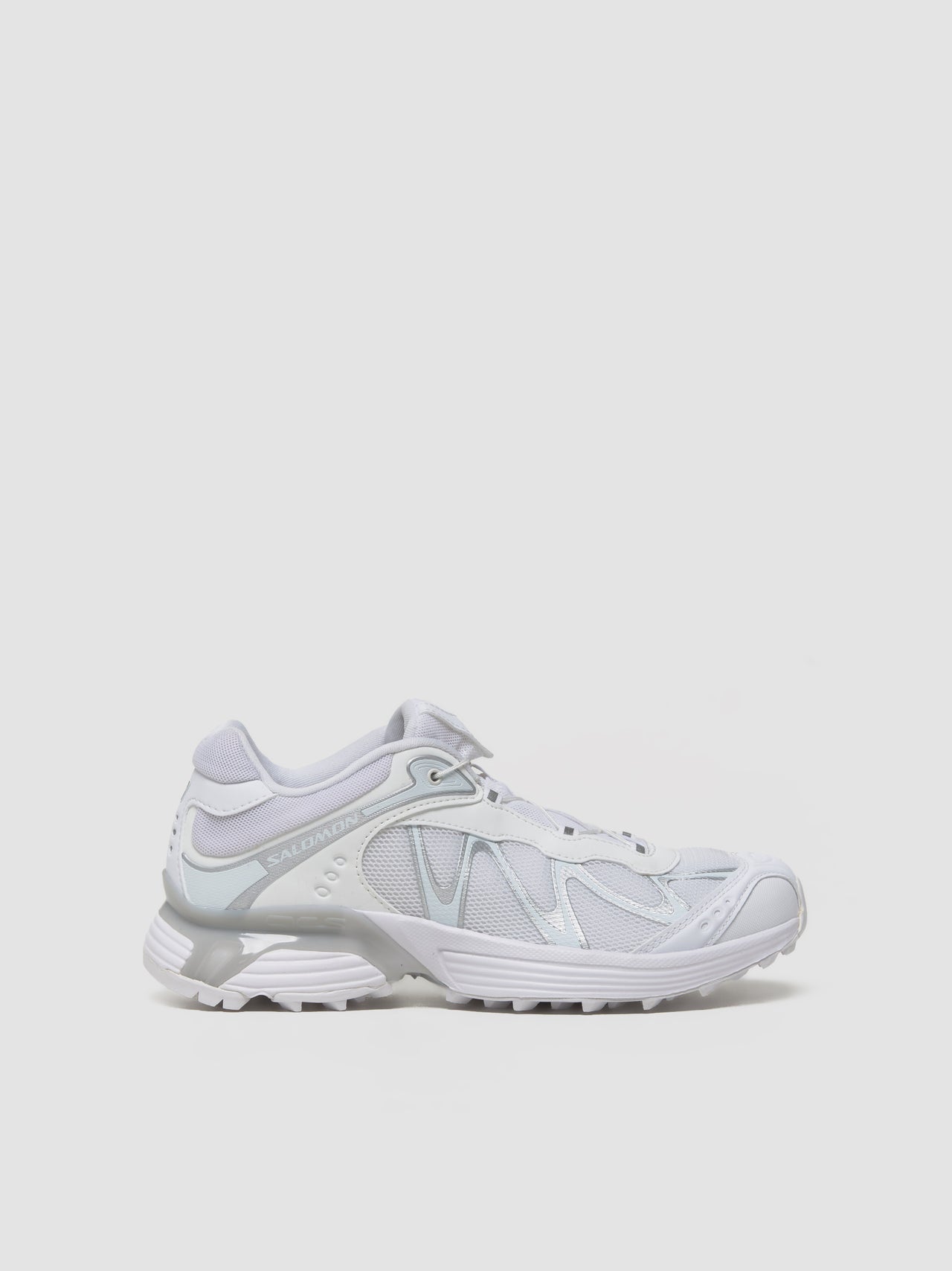 XT-WHISPER Sneaker in White & Lunar Rock