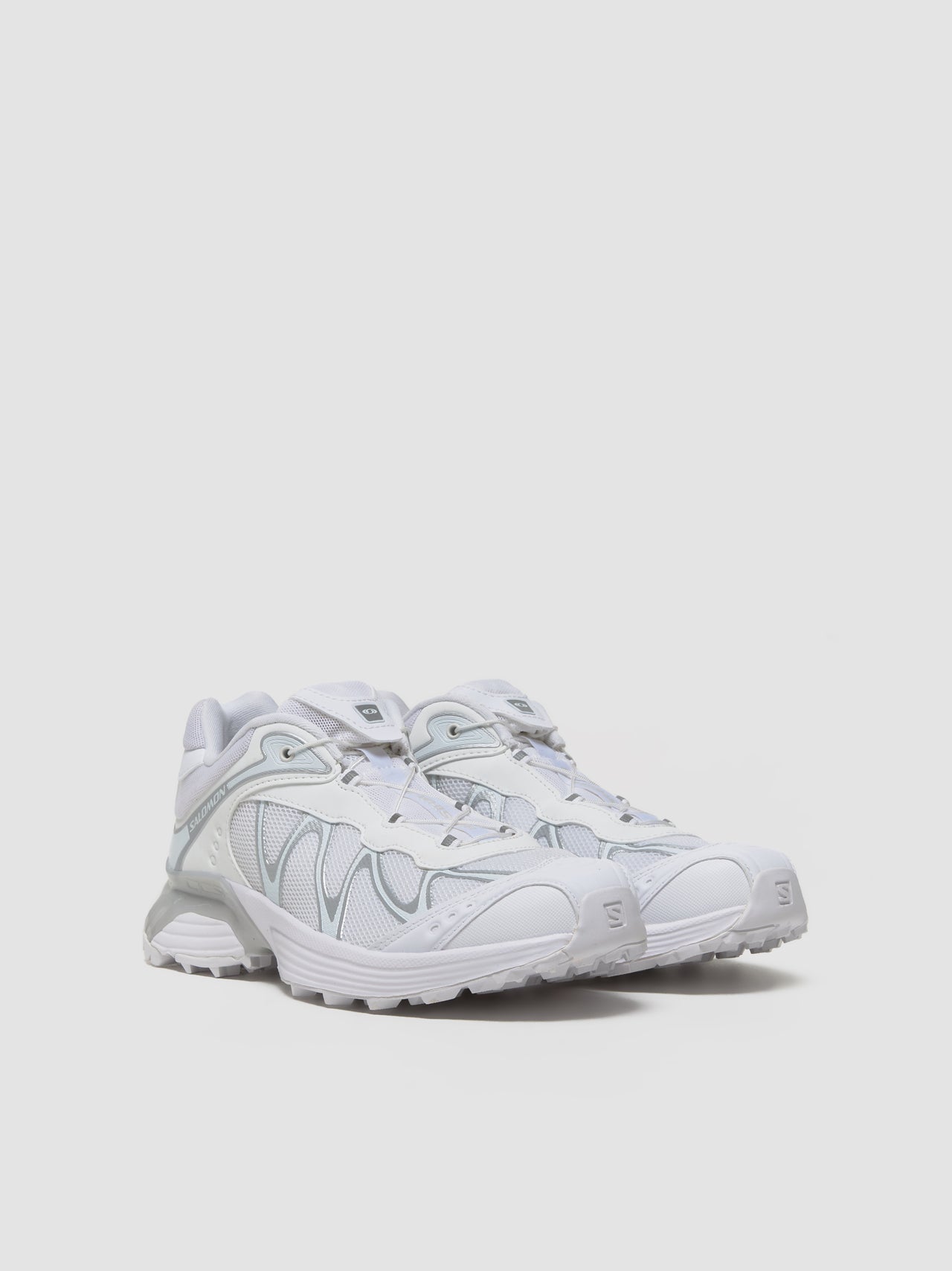 XT-WHISPER Sneaker in White & Lunar Rock