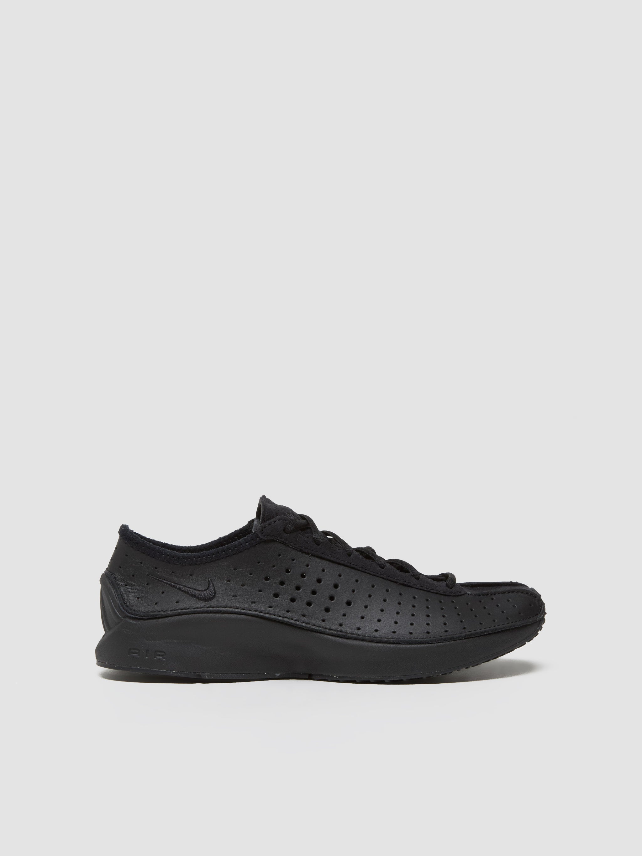 WMNS Air Superfly Sneaker in Black