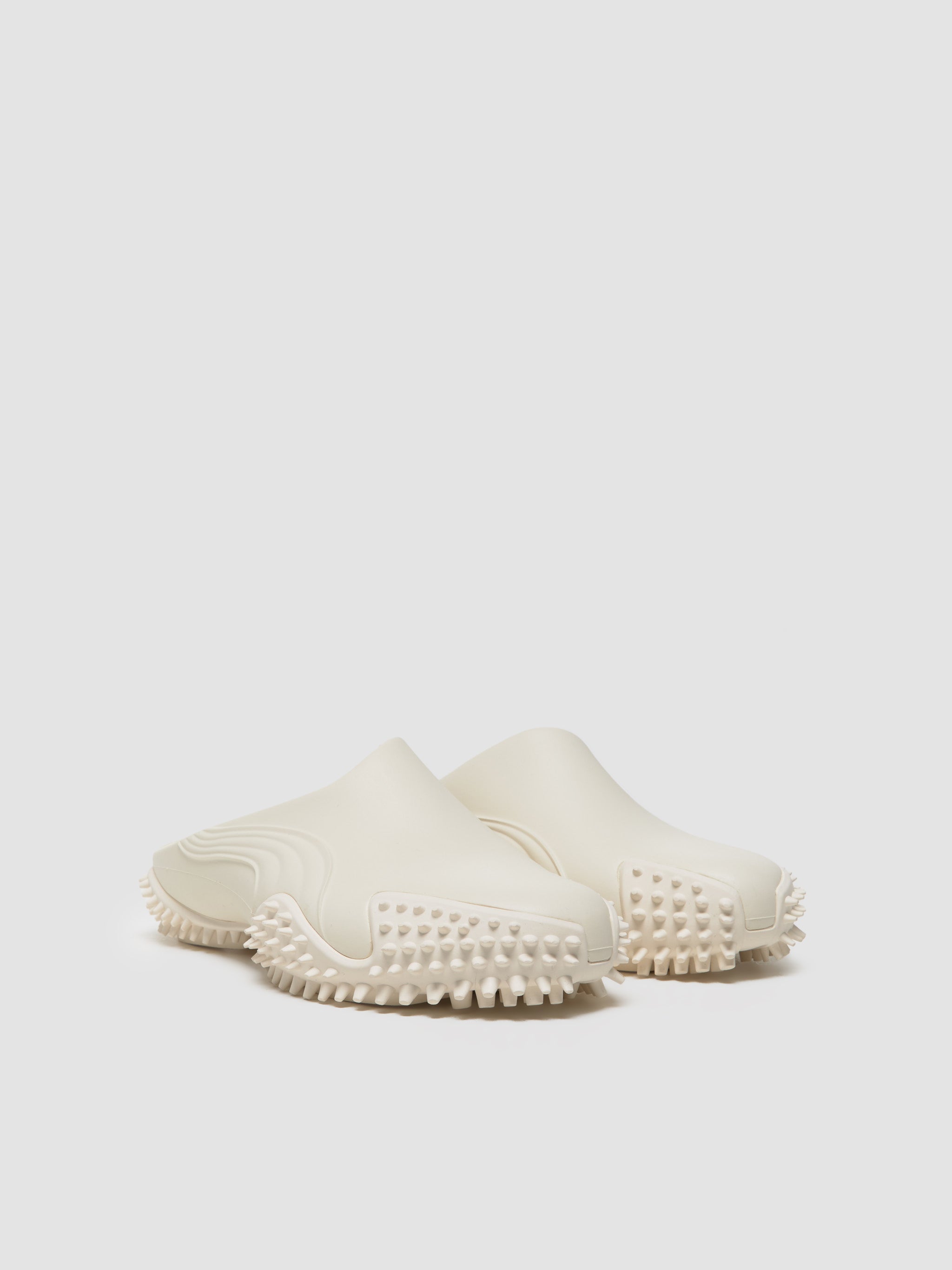x Louis-Gabriel Nouchi Mostro Mule in Frosted Ivory