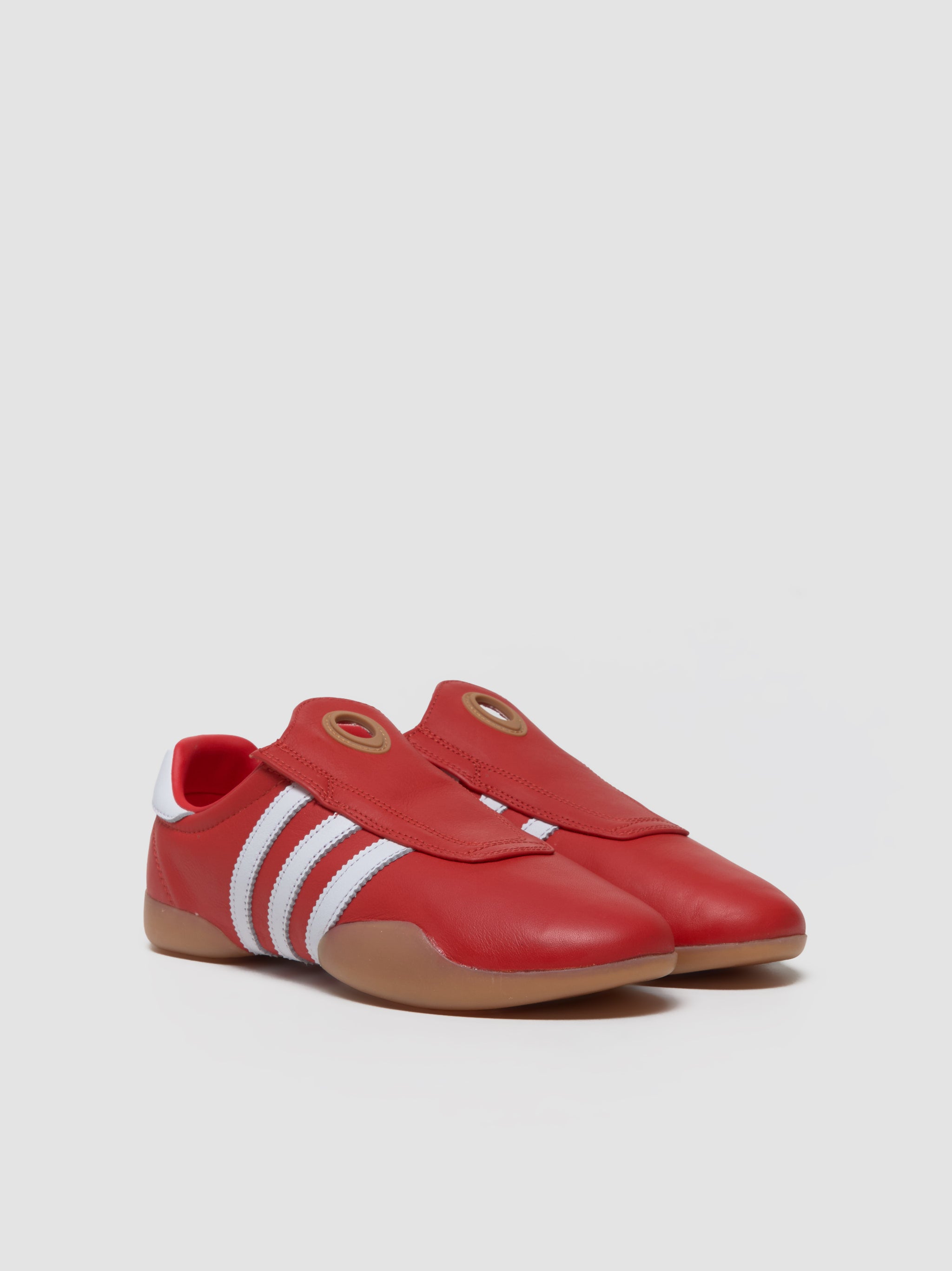Sneakers – Voo Store