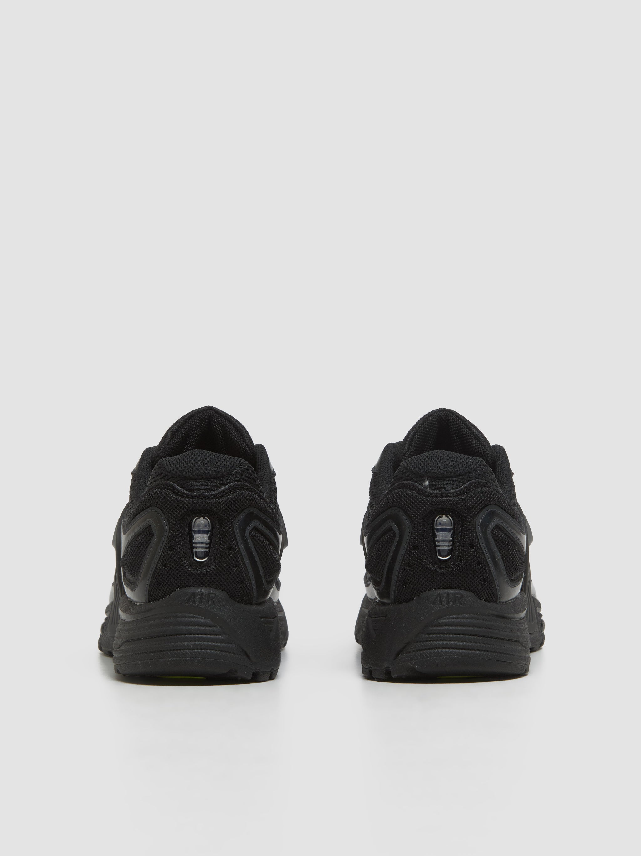 Air Pegasus Wave Sneaker in Black & Anthracite