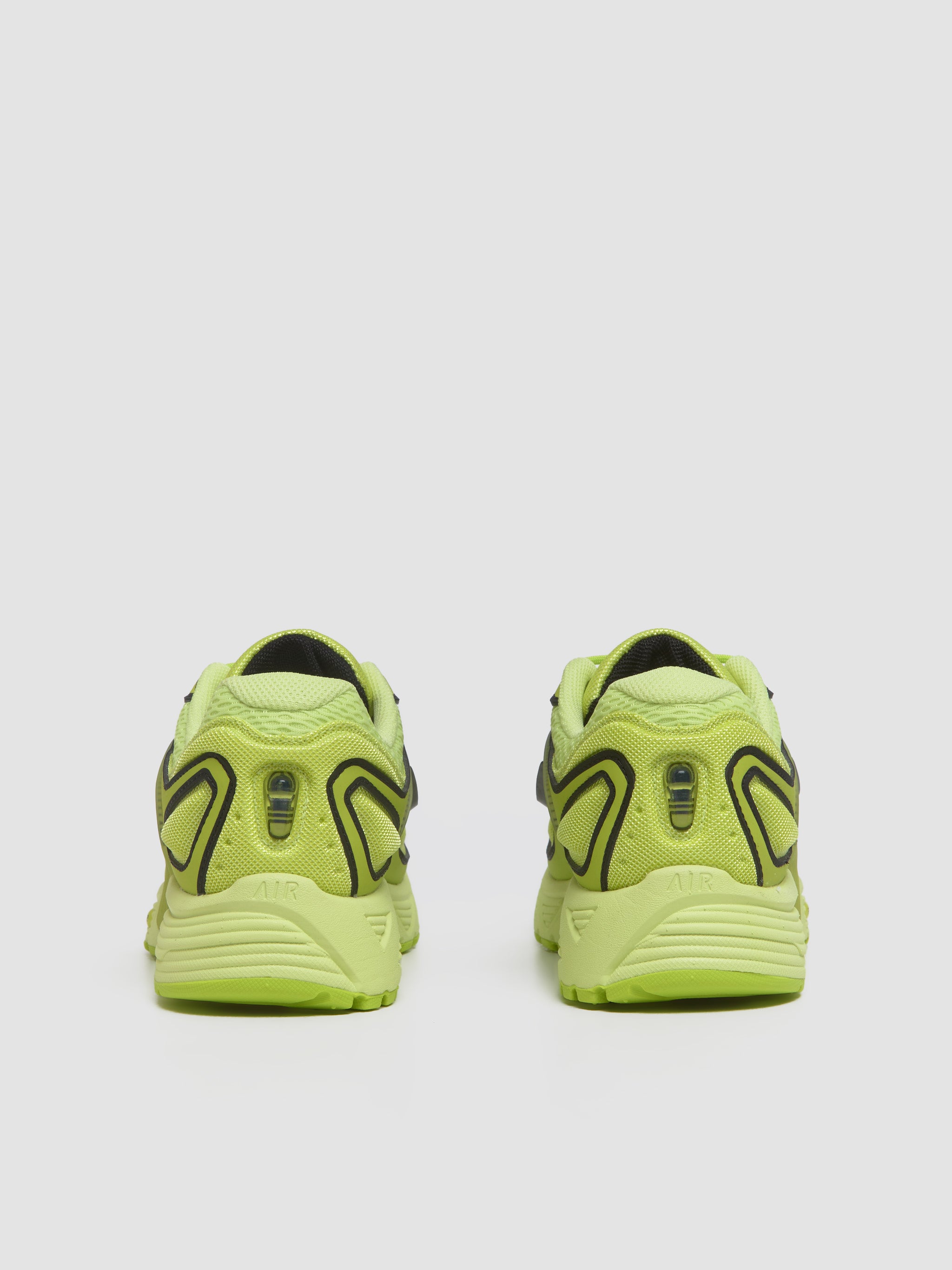 Air Pegasus Wave Sneaker in Lemon Twist & Black