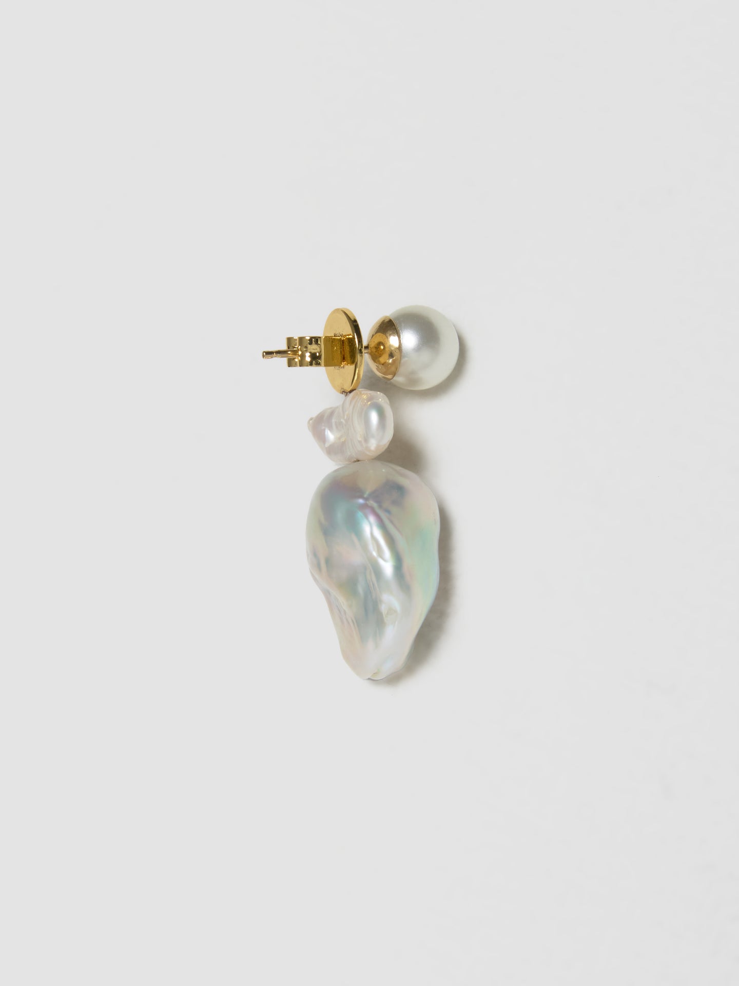 Single Stacked Baroque Stud Earring in Pearl