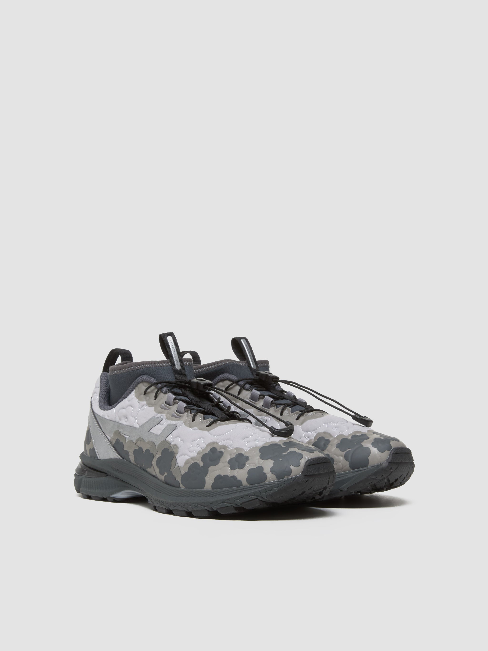 ASICS - x Cecilie Bahnsen GEL-TERRAIN MT Sneaker in Pure ASICS - x Cecilie Bahnsen GEL-TERRAIN MT Sneaker in Pure