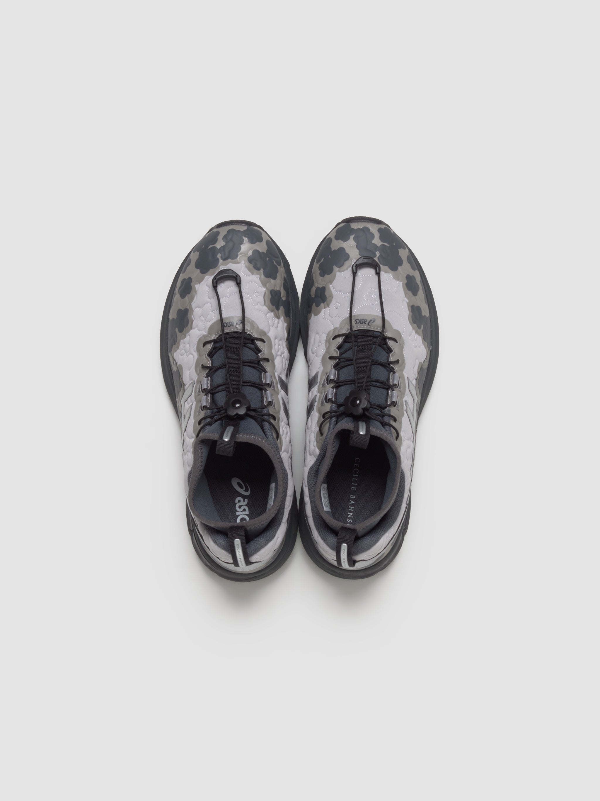 ASICS - x Cecilie Bahnsen GEL-TERRAIN MT Sneaker in Pure