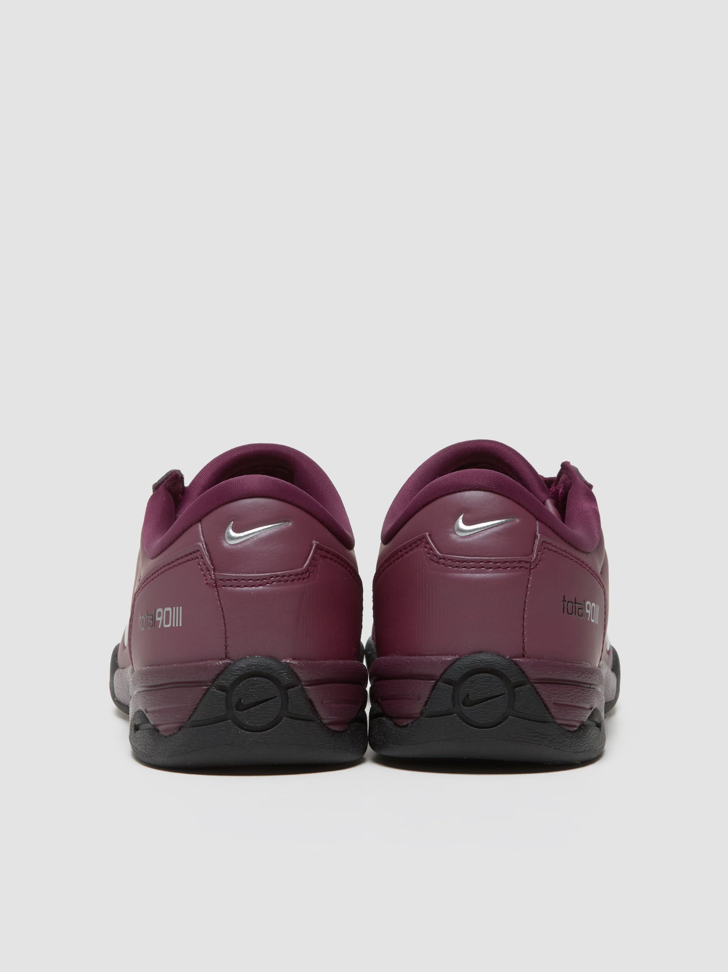 Total 90 SP Sneaker in Bordeaux & Metallic Silver