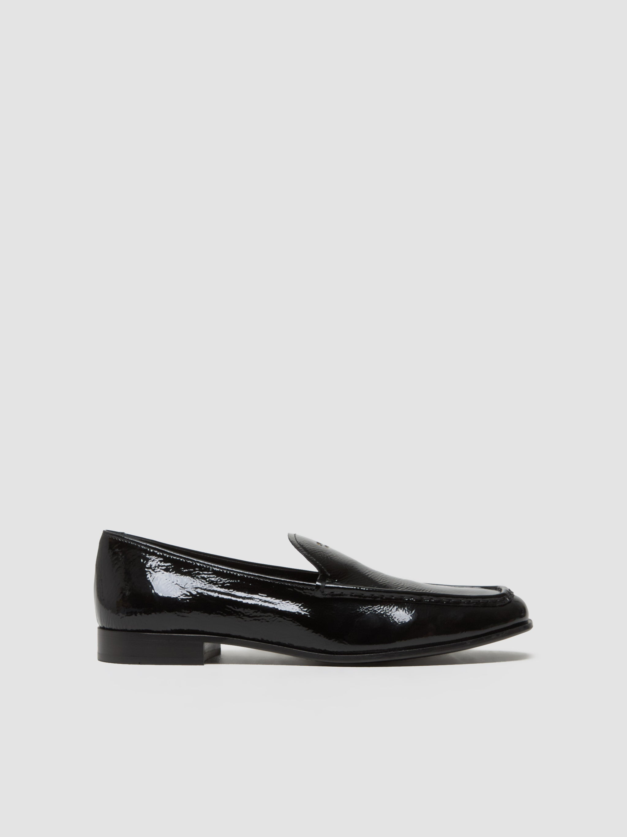 Naplak Patent Leather Loafers in Black