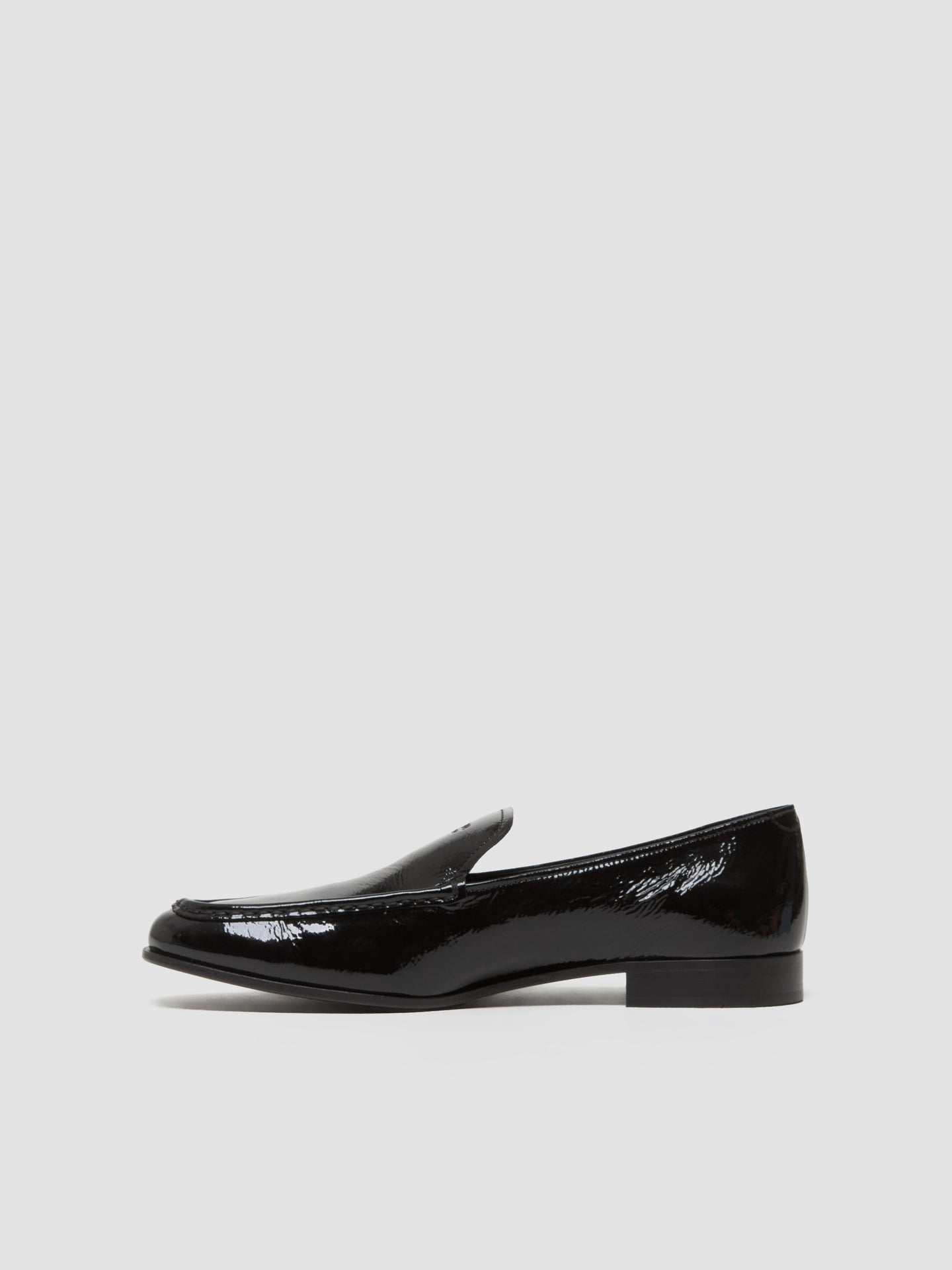 Naplak Patent Leather Loafers in Black