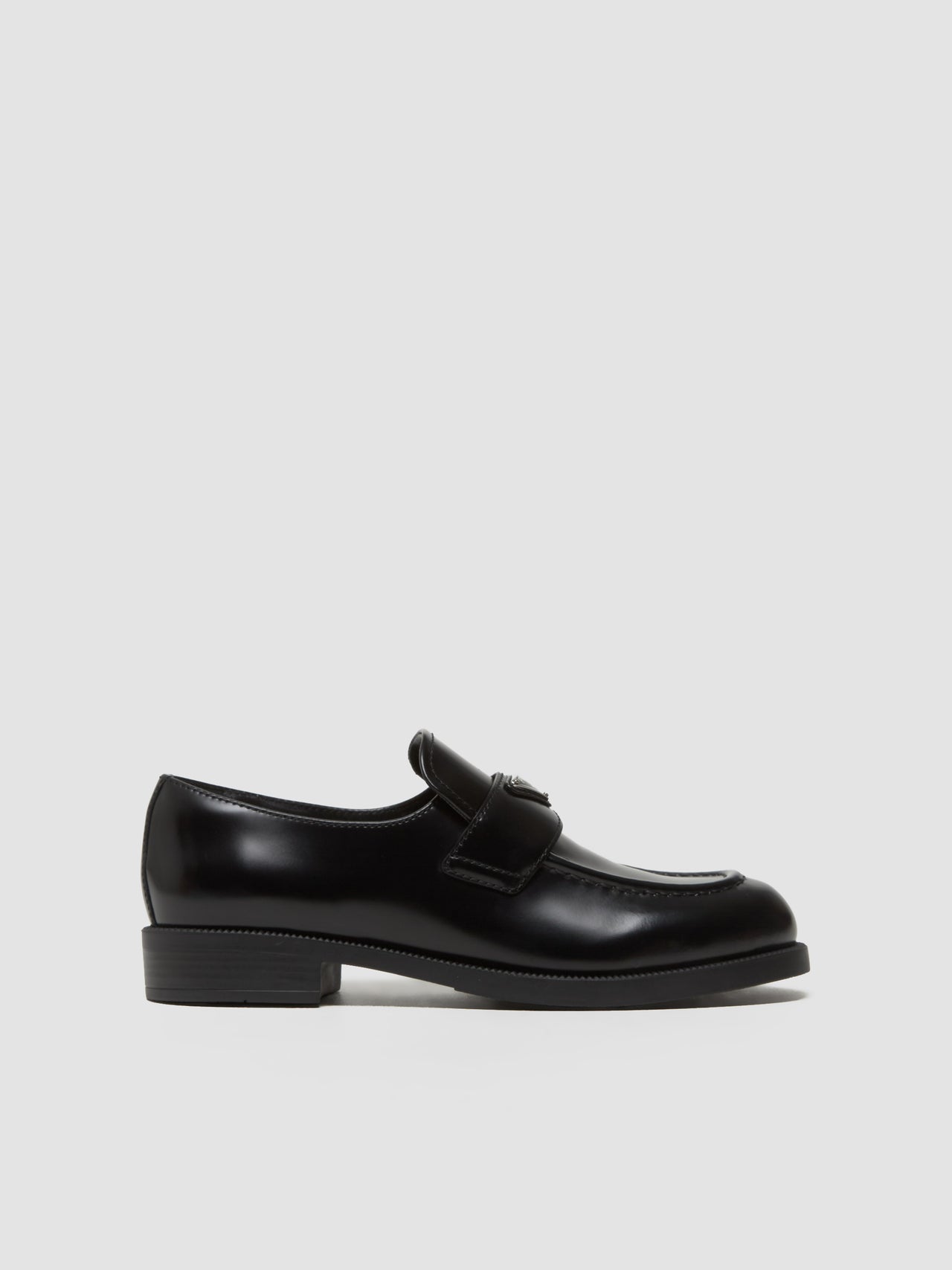 Women's Brushed Leather Loafers in Black