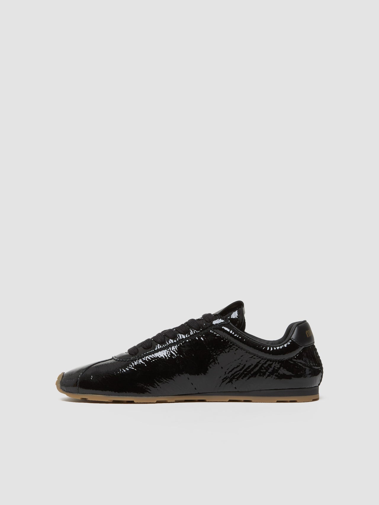 Naplak Leather Laced Up Sneaker in Black