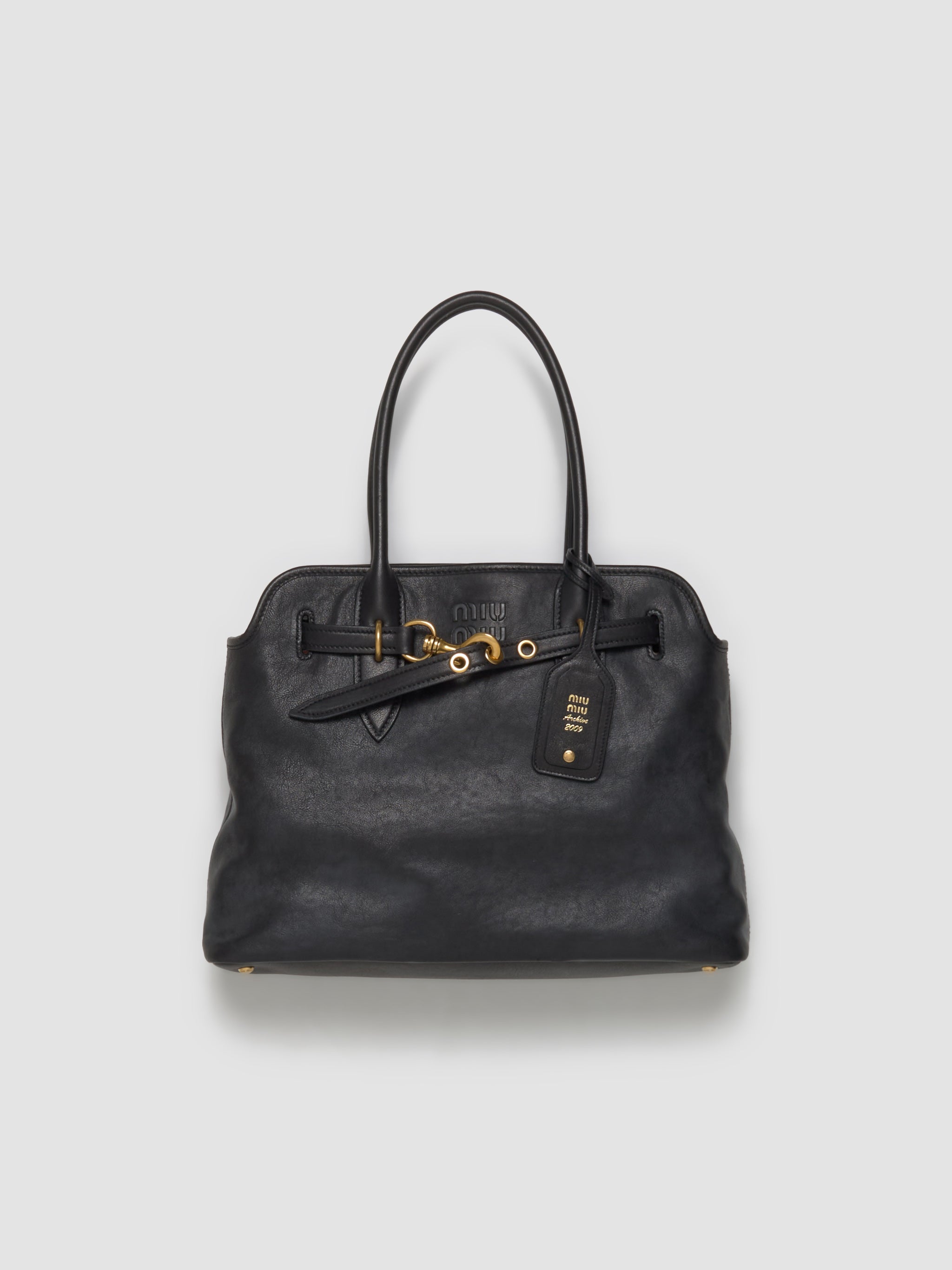 Aventure Nappa Leather Handbag in Black