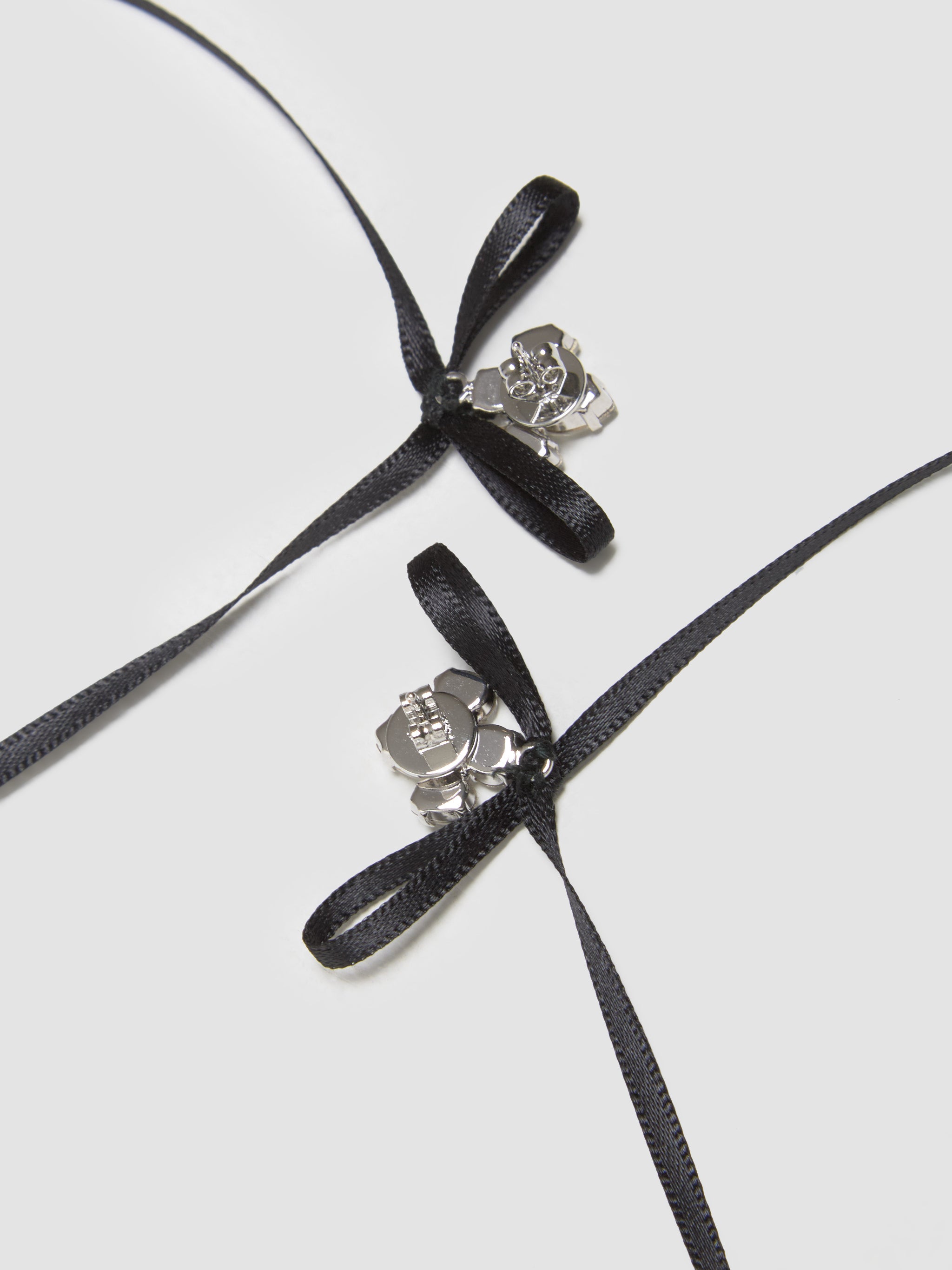 Victorian Bow Ribbon Stud Earrings in Crystal & Black