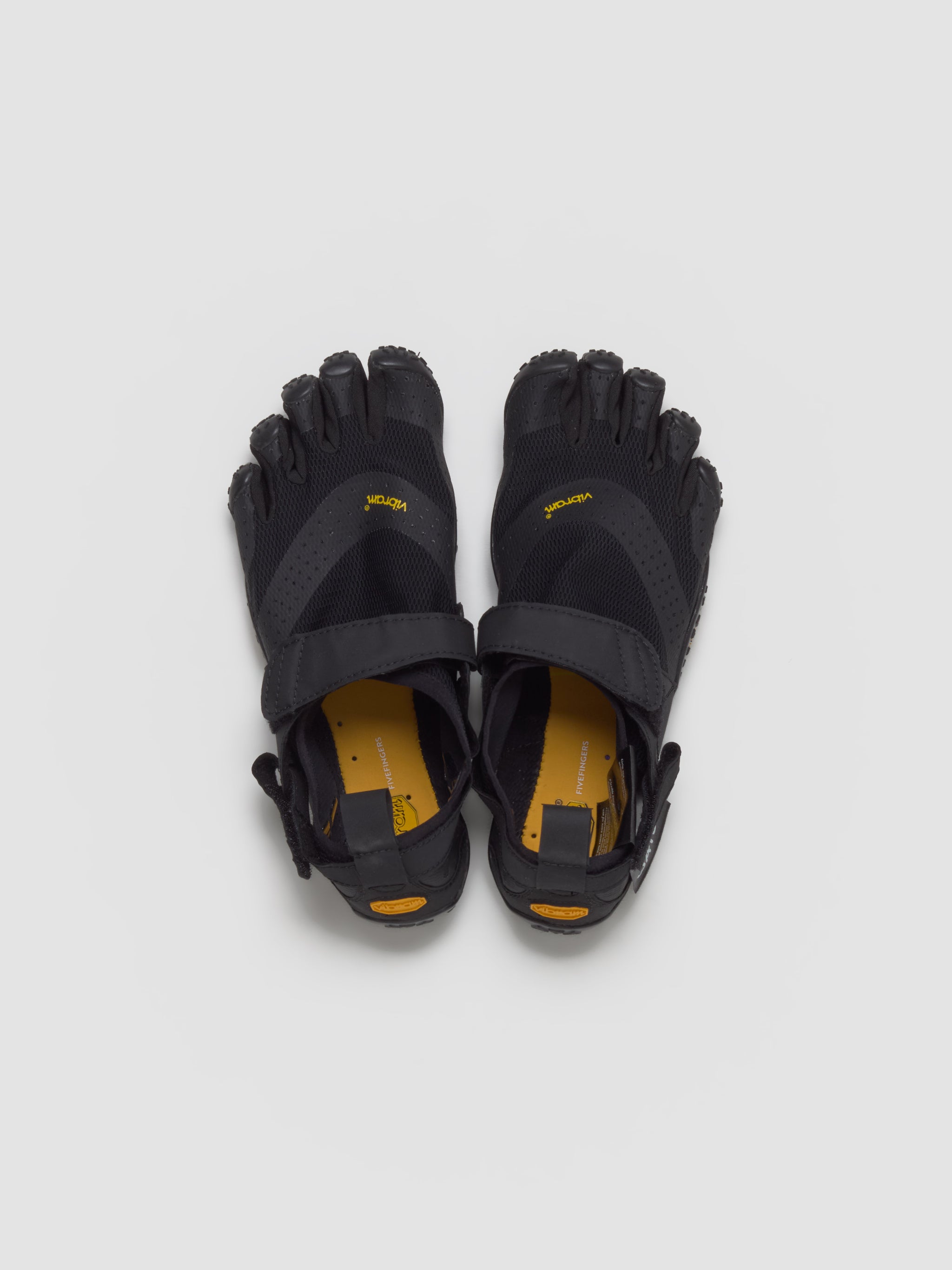 V-Aqua FiveFingers Shoes in Black