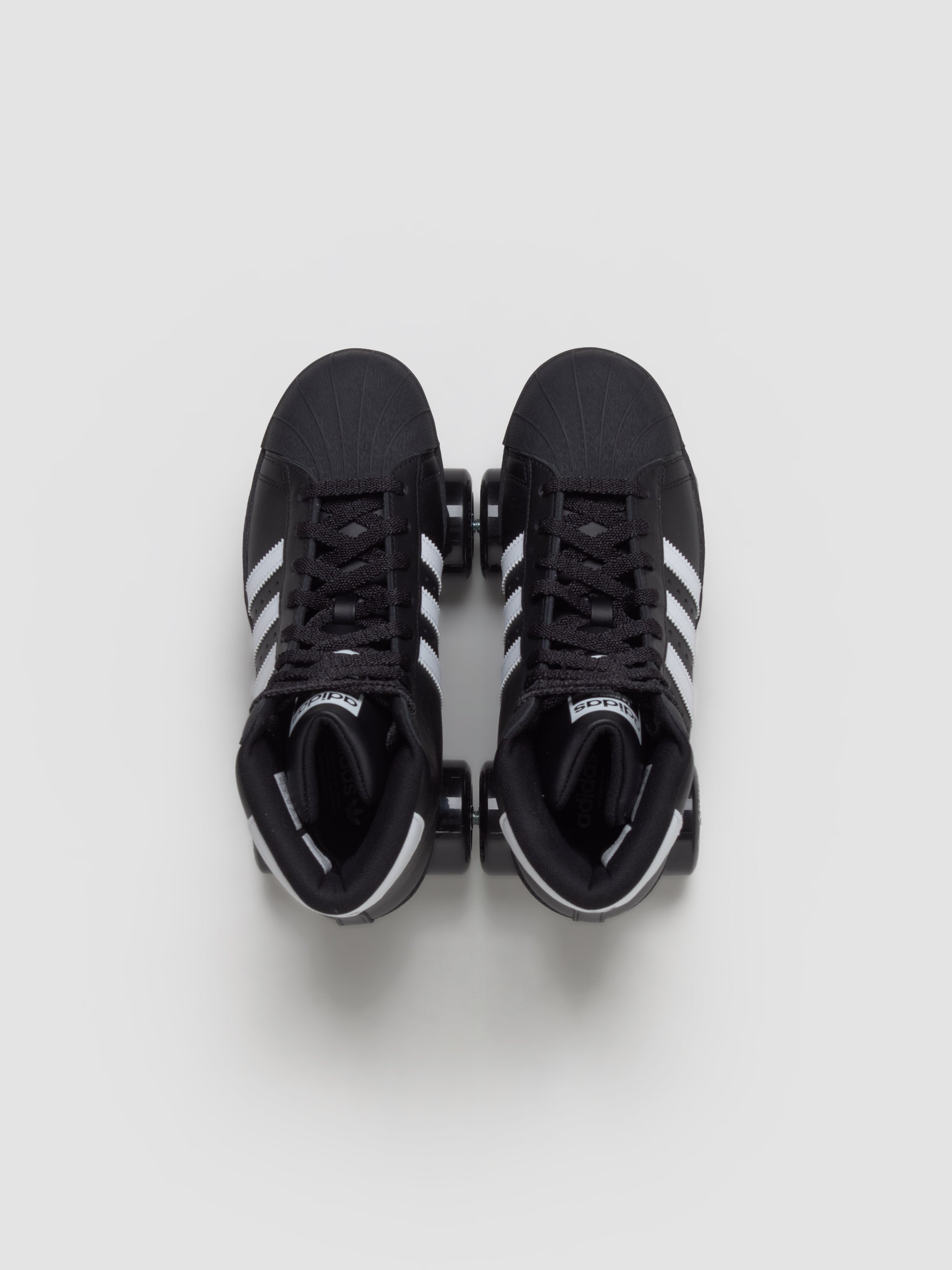 WMNS Superstar 82 Skate Shoes in Black & White