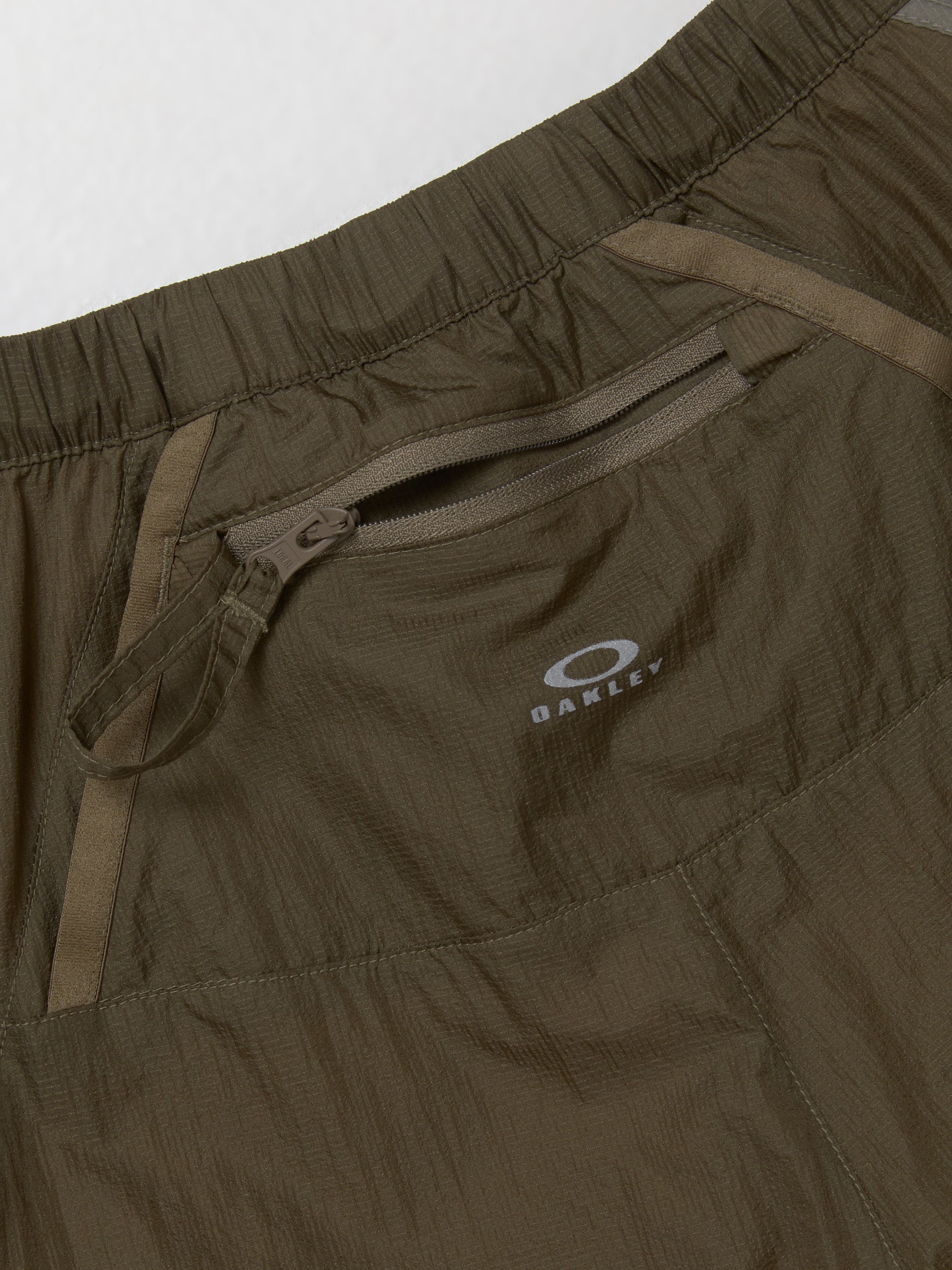 Latitude Flight Cargo Pants in Army Green